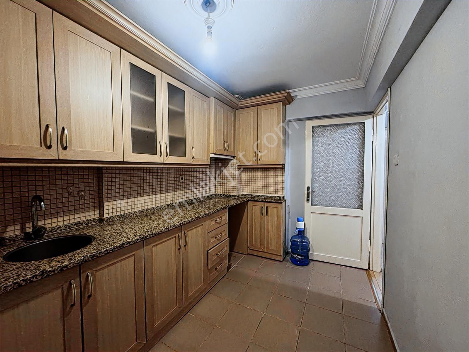 Balçova Onur Mah.de 3+1 Kiralık | Net 86 M² Daire