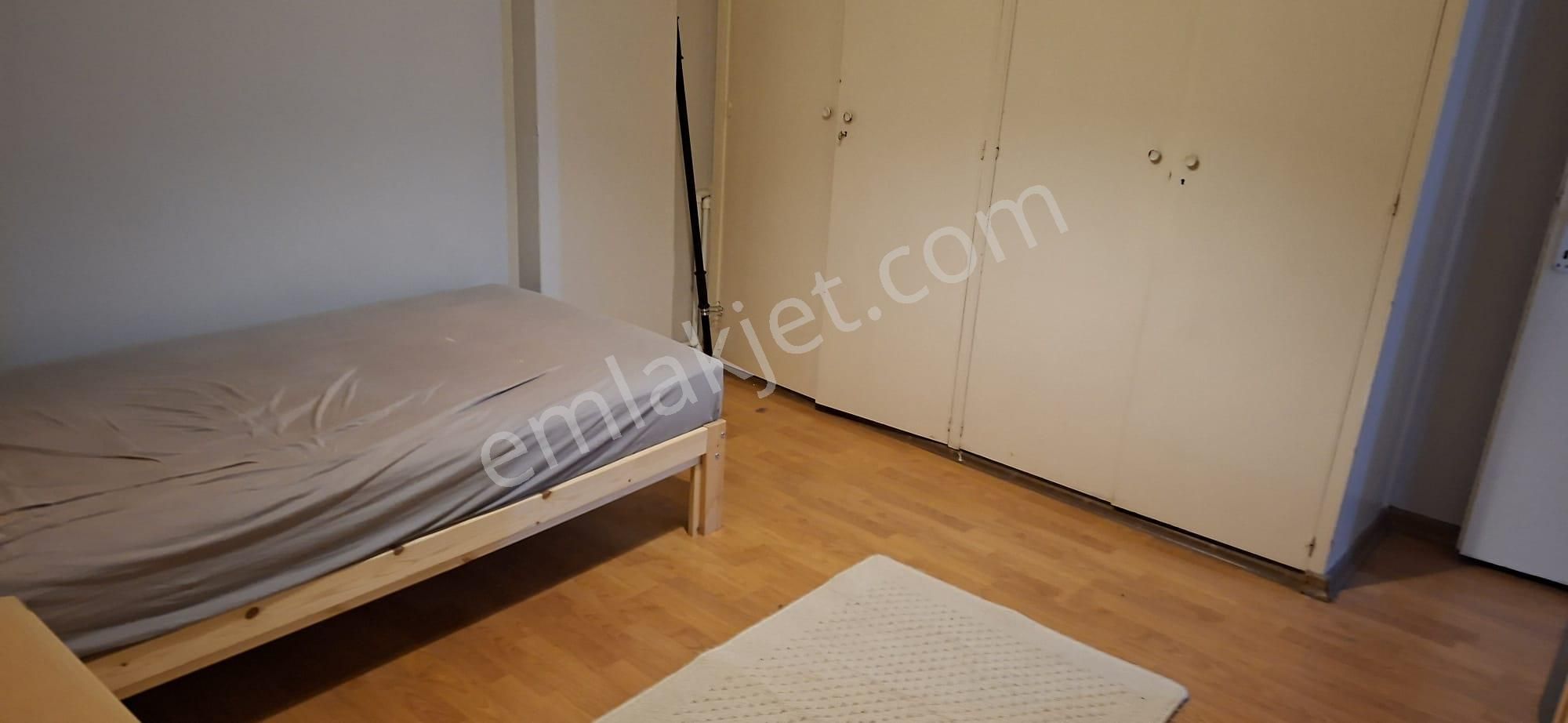 Bostanlıda Cadde Üzeri Eşyalı 2+1 Kiralık Daire - Görsel 15