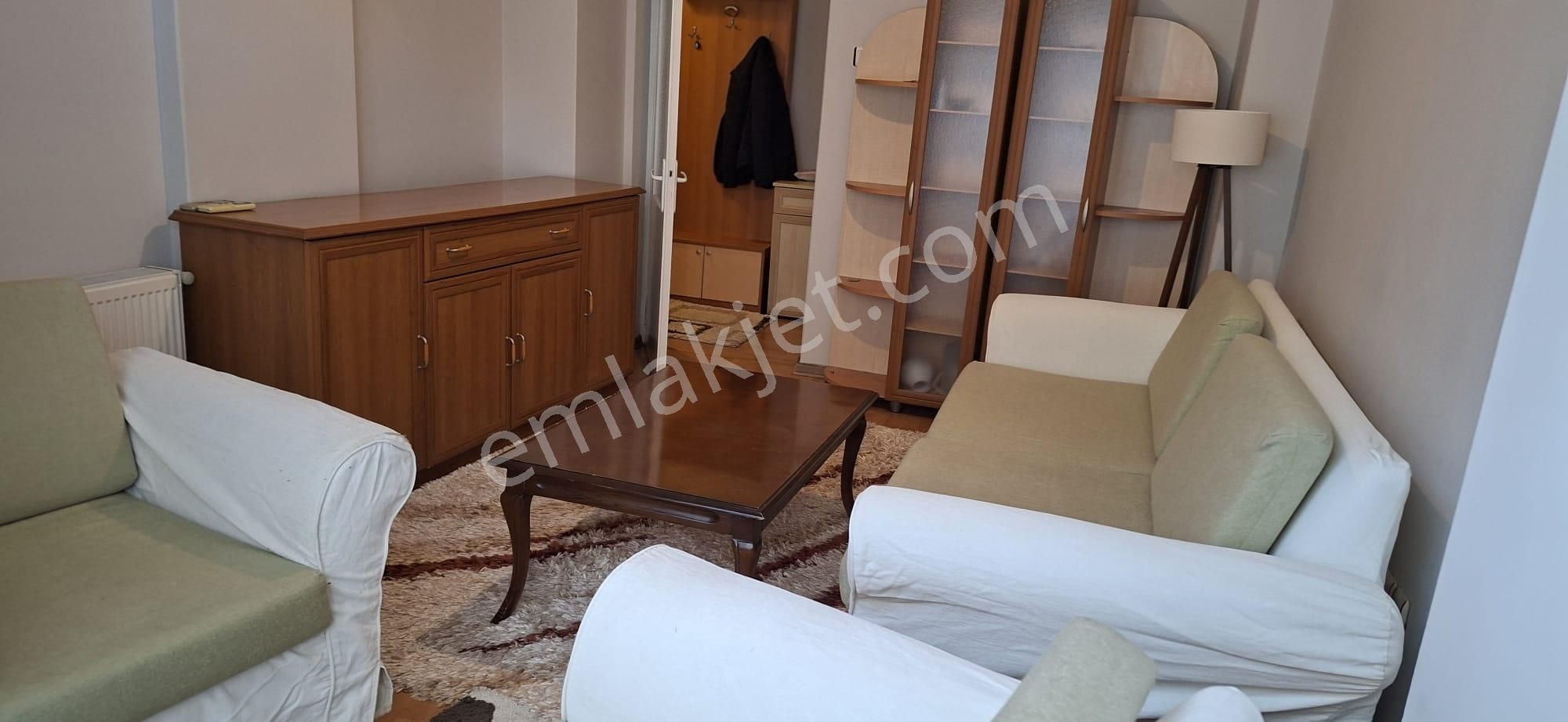 Bostanlıda Cadde Üzeri Eşyalı 2+1 Kiralık Daire - Görsel 7