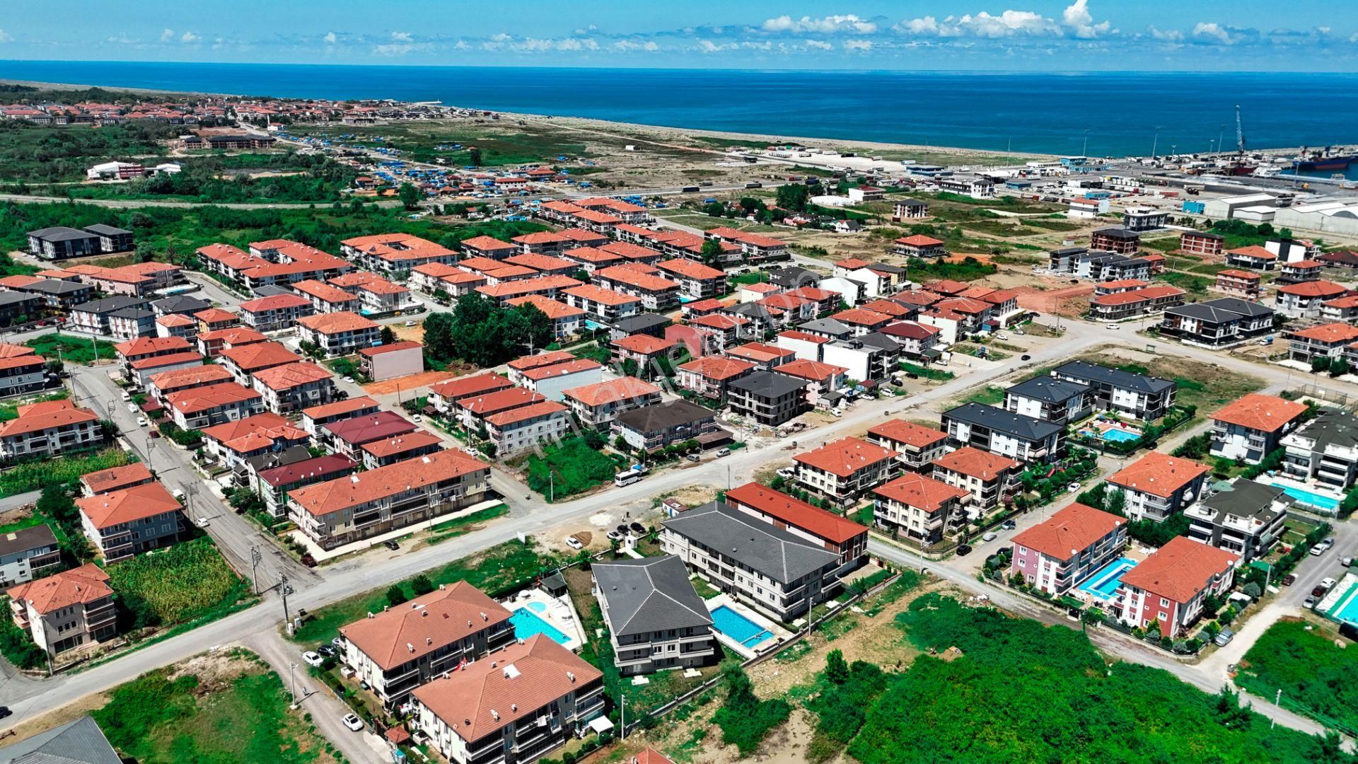 Karasu'da Havuzlu Sitede Satılık Plaja Yakın Daire - Görsel 10
