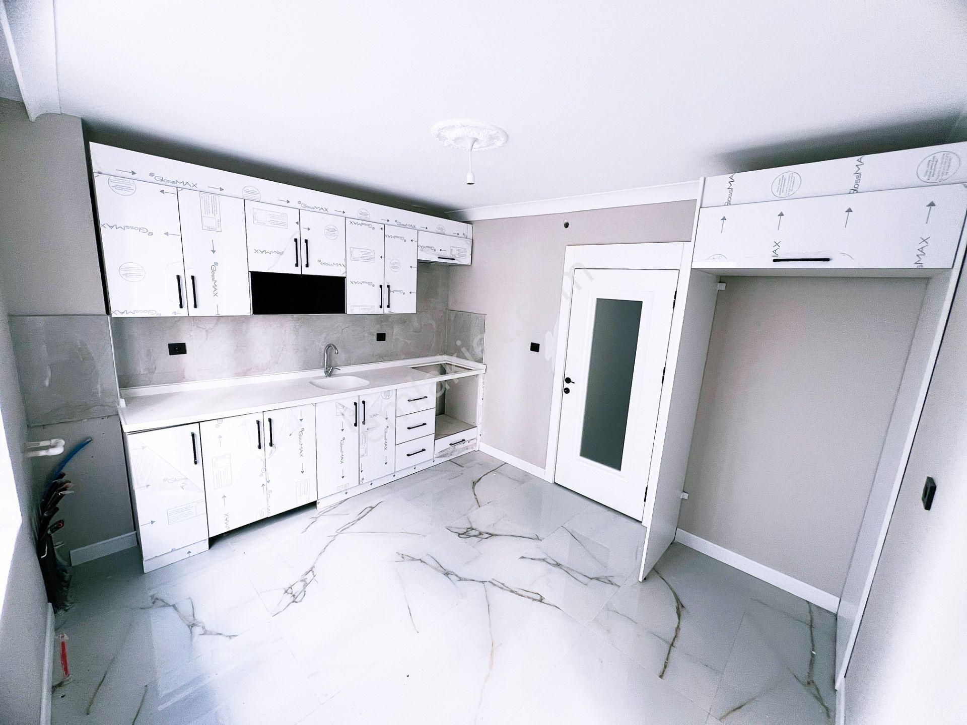 Cihandan Şehitkubilay Da Estergon Cadde Yakını Satlık Sıfır 2+1 - Görsel 2