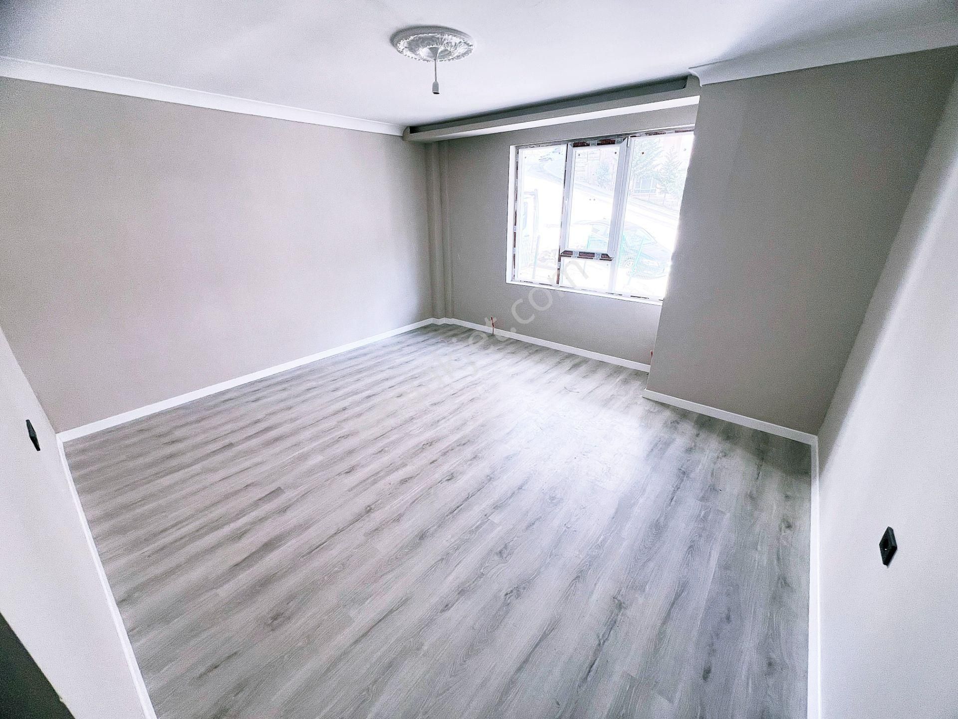 Cihandan Şehitkubilay Da Estergon Cadde Yakını Satlık Sıfır 2+1 - Görsel 9