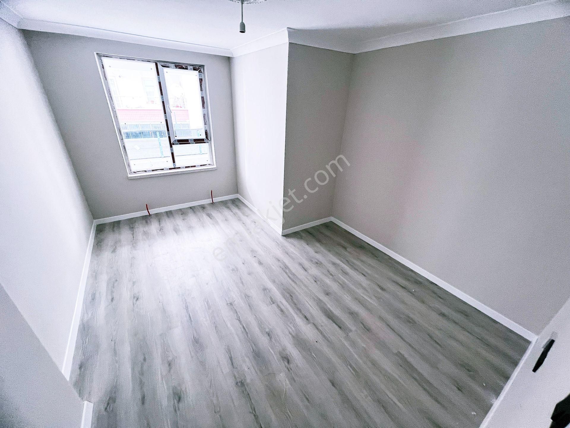 Cihandan Şehitkubilay Da Estergon Cadde Yakını Satlık Sıfır 2+1 - Görsel 14