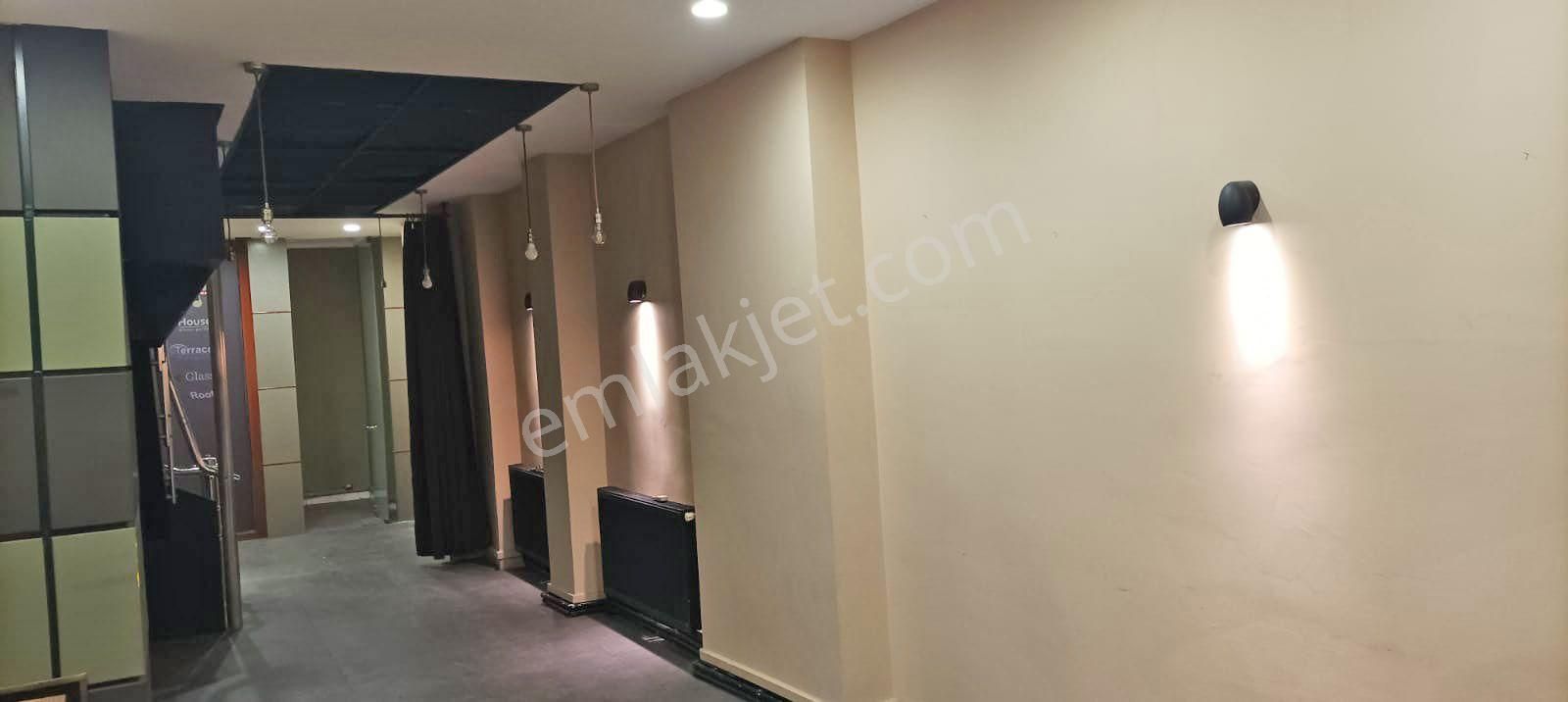 Sahibinden İki Katlı Ofis Mağaza (19 Mayıs Caddesi)