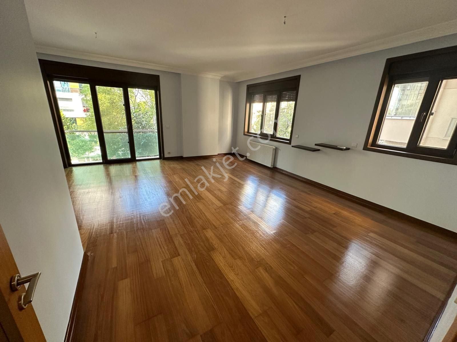 Fenerbahçe Ordu Evine 3. Bina Kiralık Daire