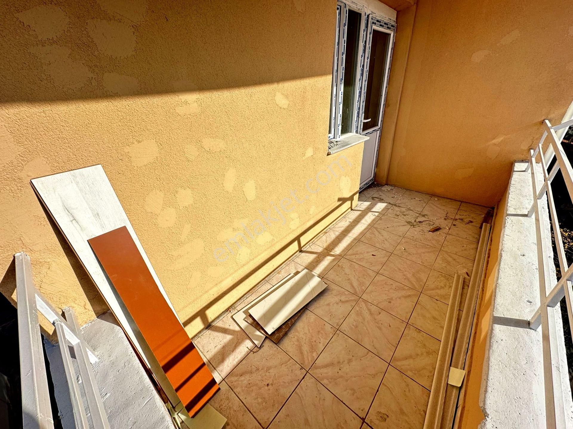 Emre Emlaktan Plevnede Merkezi Konumda Full Yapılı **boş** Satılık 3+1 Daire - Görsel 10