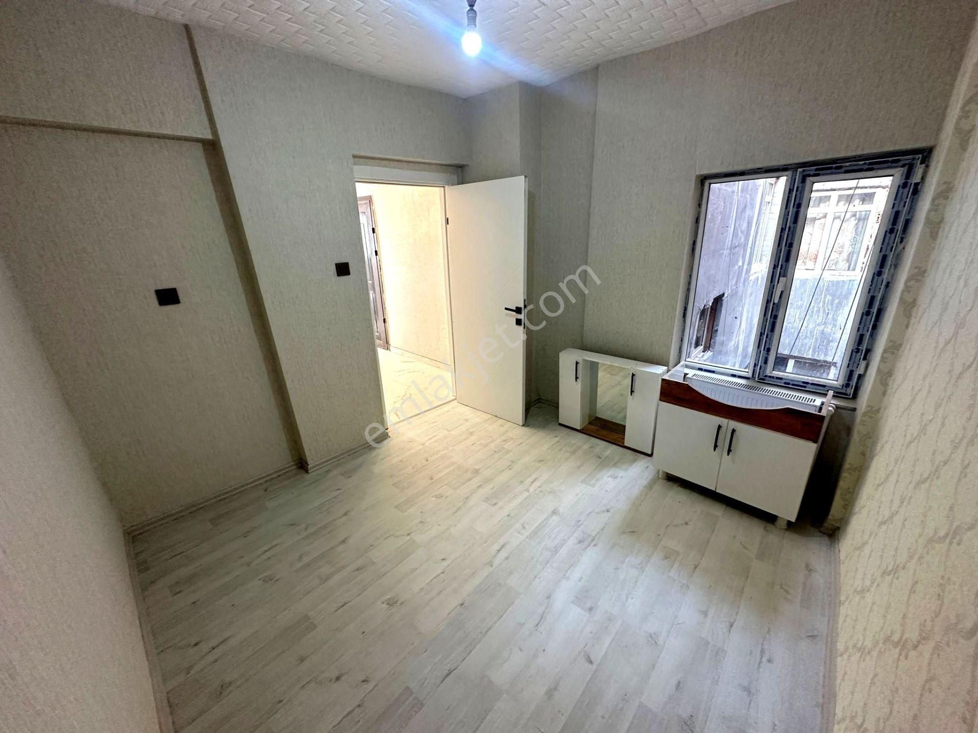 Emre Emlaktan Plevnede Merkezi Konumda Full Yapılı **boş** Satılık 3+1 Daire - Görsel 17