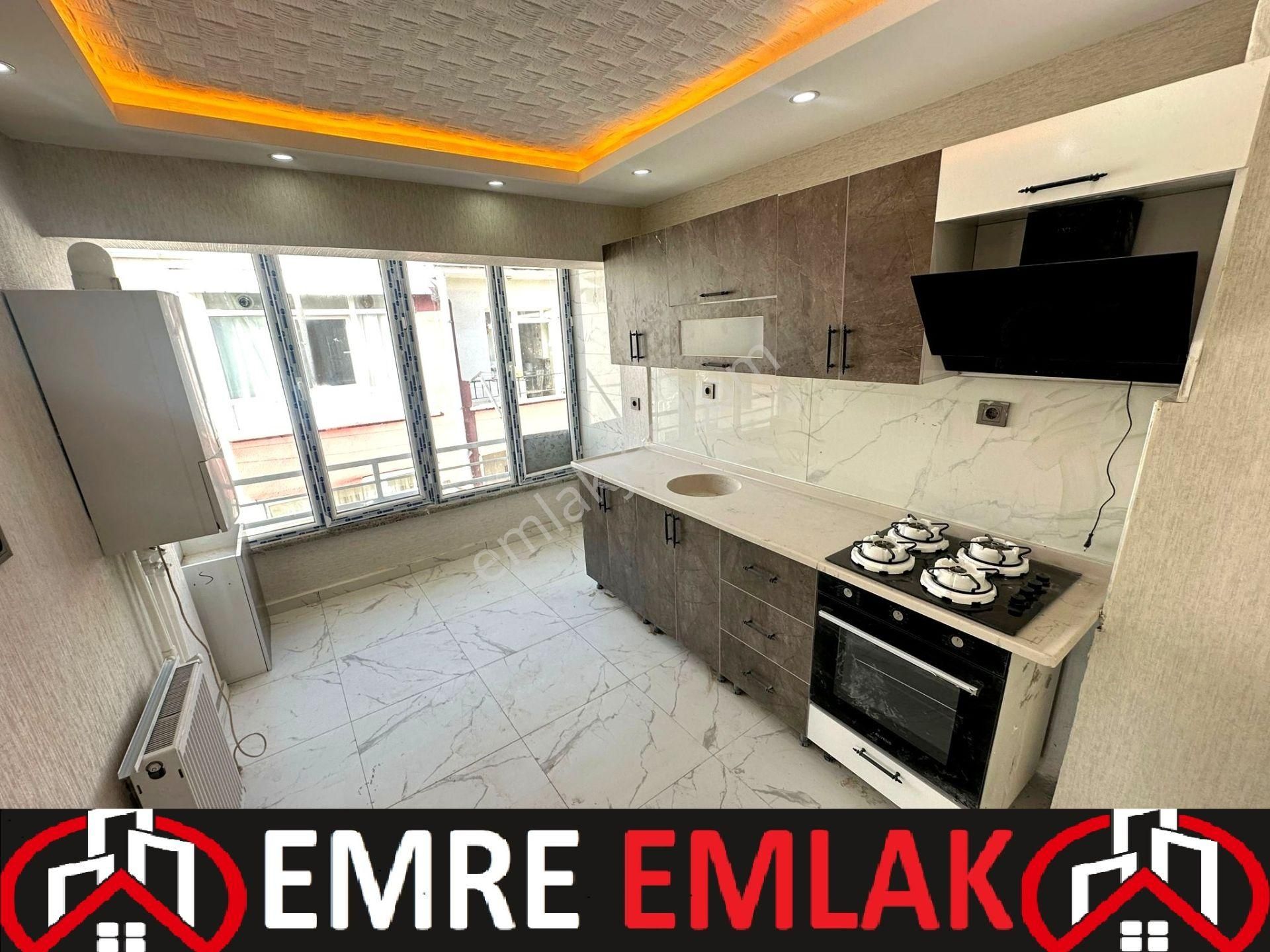 Emre Emlaktan Plevnede Merkezi Konumda Full Yapılı **boş** Satılık 3+1 Daire