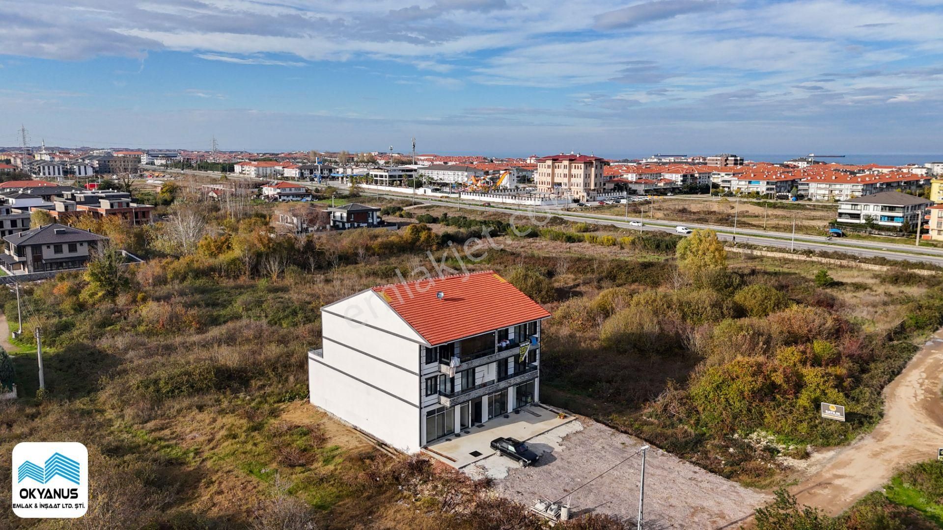 Karasu'da Kapalı Mutfak Geniş Teraslı Sıfır Daire - Görsel 18