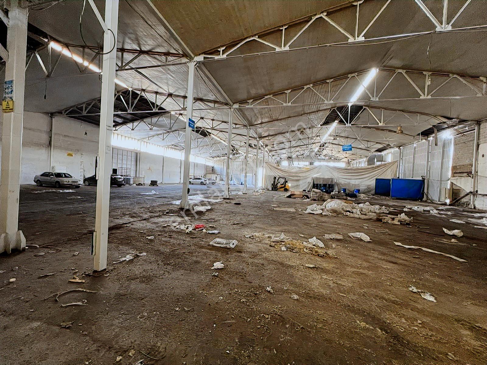 Odun Ambarlarında Kiralık 2500m² İş Yeri - Görsel 6