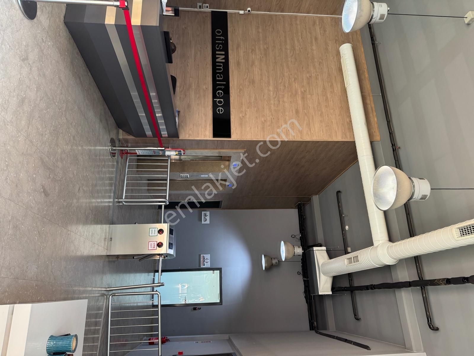 Maltepe Aydın Evlerde Prestijli Plaza Da Satılık Ofis Katı - Görsel 13