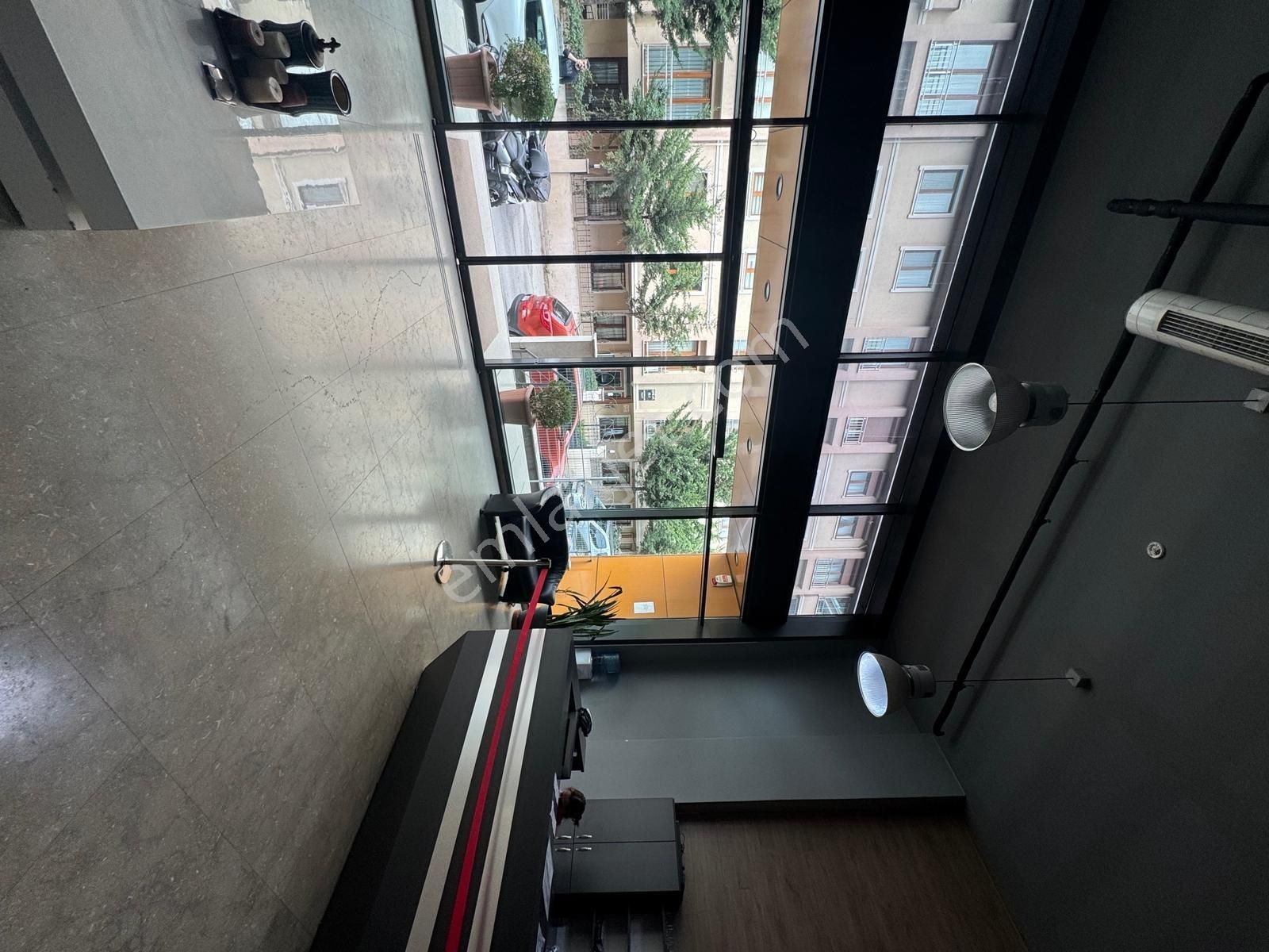 Maltepe Aydın Evlerde Prestijli Plaza Da Satılık Ofis Katı - Görsel 15