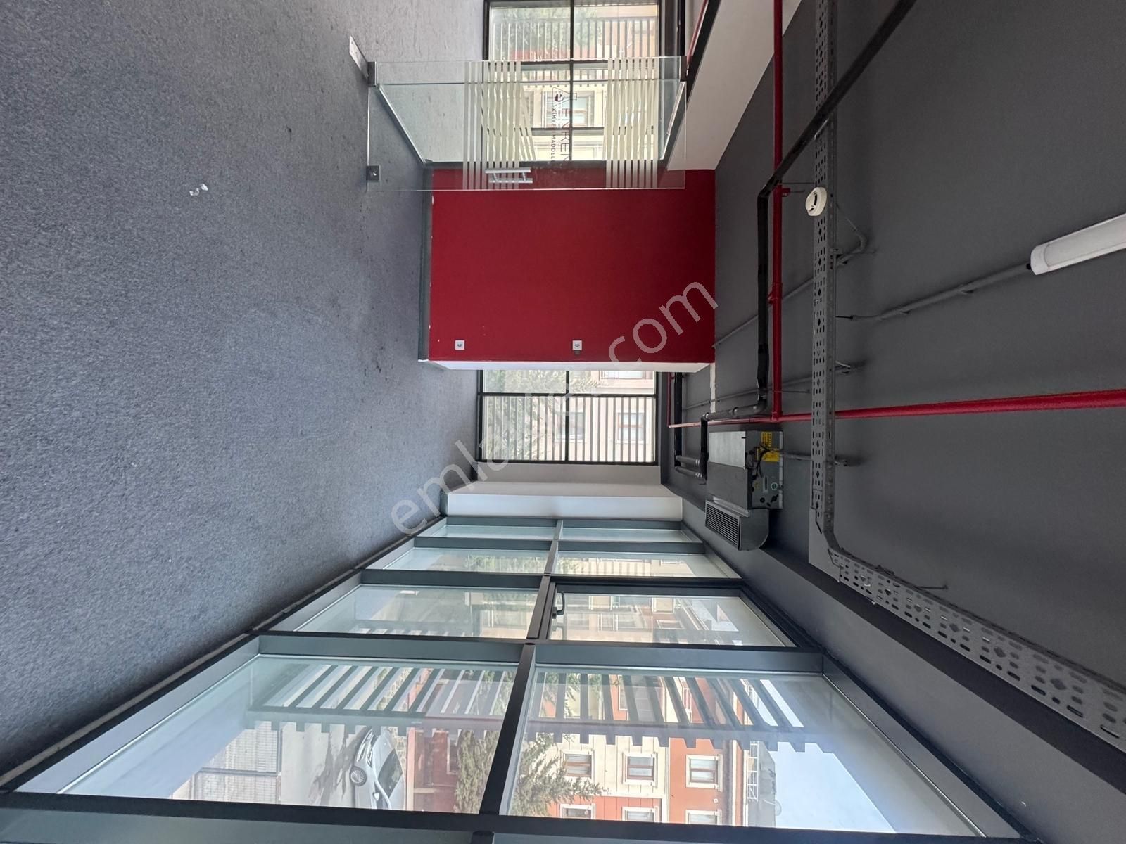 Maltepe Aydın Evlerde Prestijli Plaza Da Satılık Ofis Katı - Görsel 16