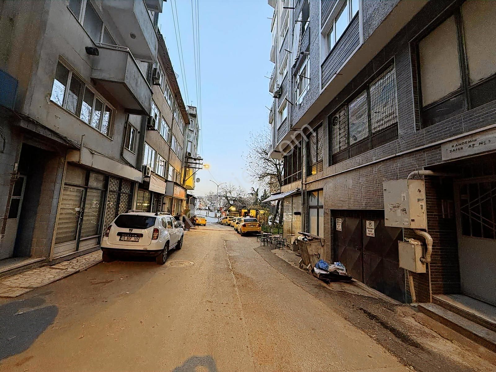 Kurtuluş Taksi Durağı Arasında Yüksek Ciroya Sahip Devren Dükkan - Görsel 13