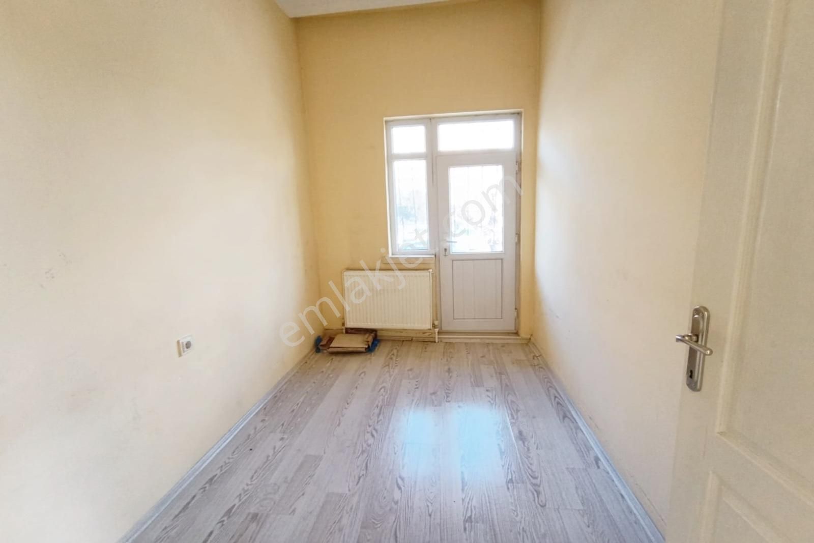 Ufuk Özdemir'den Pınarbaşı Mah. Metro Yakın 3+1 Kiralık Daire - Görsel 10