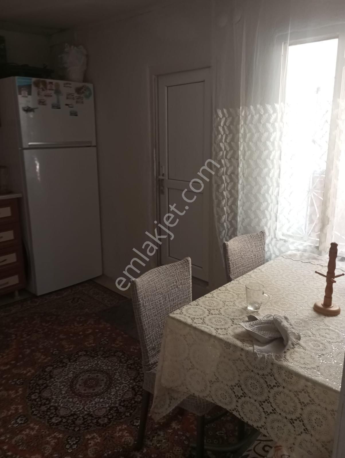 Karabaglar Barış Mahalleside Satılık 120mt Müstakil Ev - Görsel 9