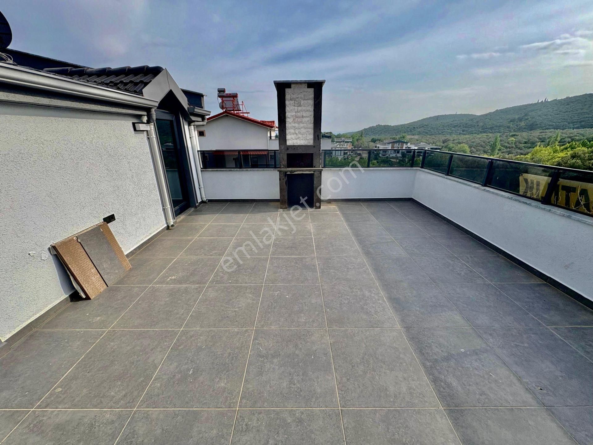 ▓karabuluttan▓güre'de Nefes Kesen Doğa Manzarasıyla Lüx Satılık Villa - Görsel 26