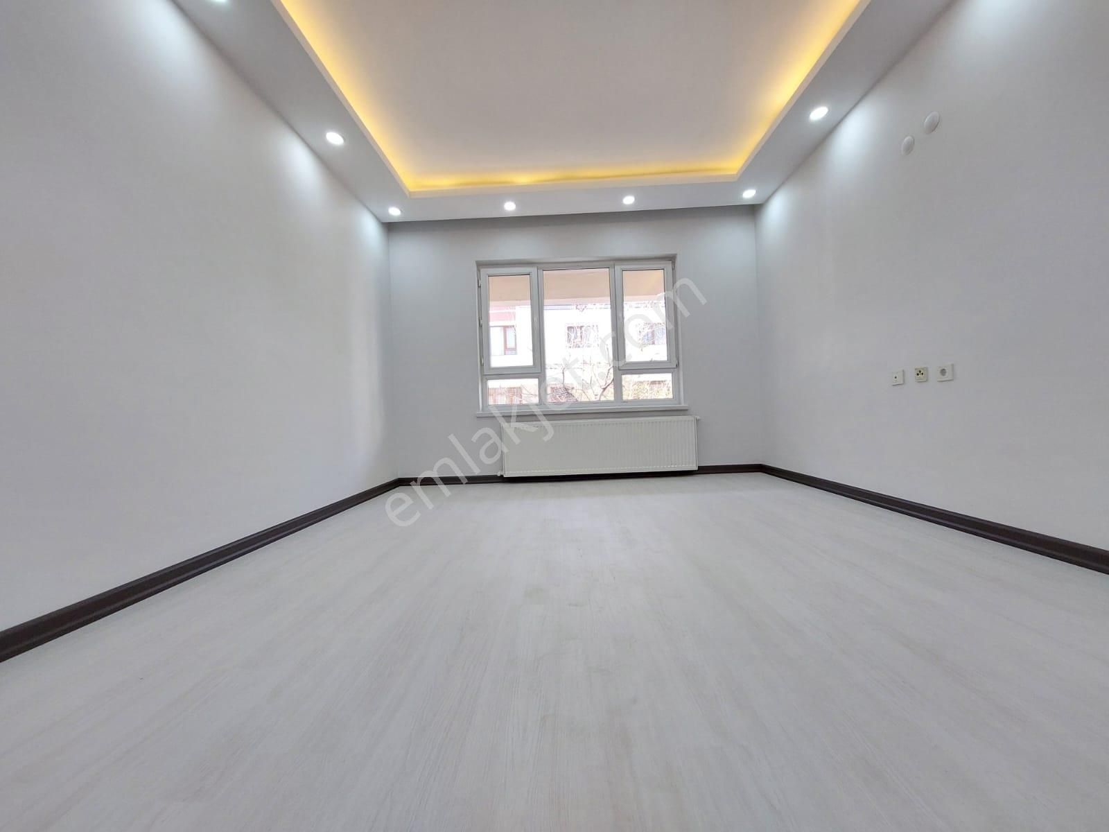 Süvari Mah Satılık 2+1 Full Yapılı Yüksek Giriş Ön Cephe Daire - Görsel 22