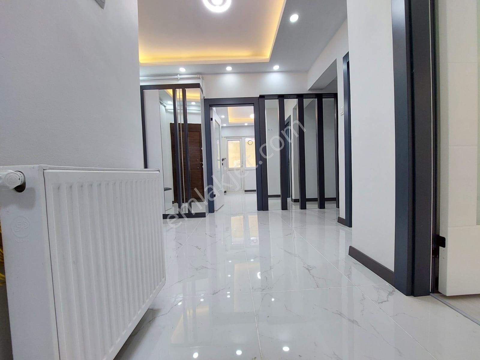 Süvari Mah Satılık 2+1 Full Yapılı Yüksek Giriş Ön Cephe Daire - Görsel 25