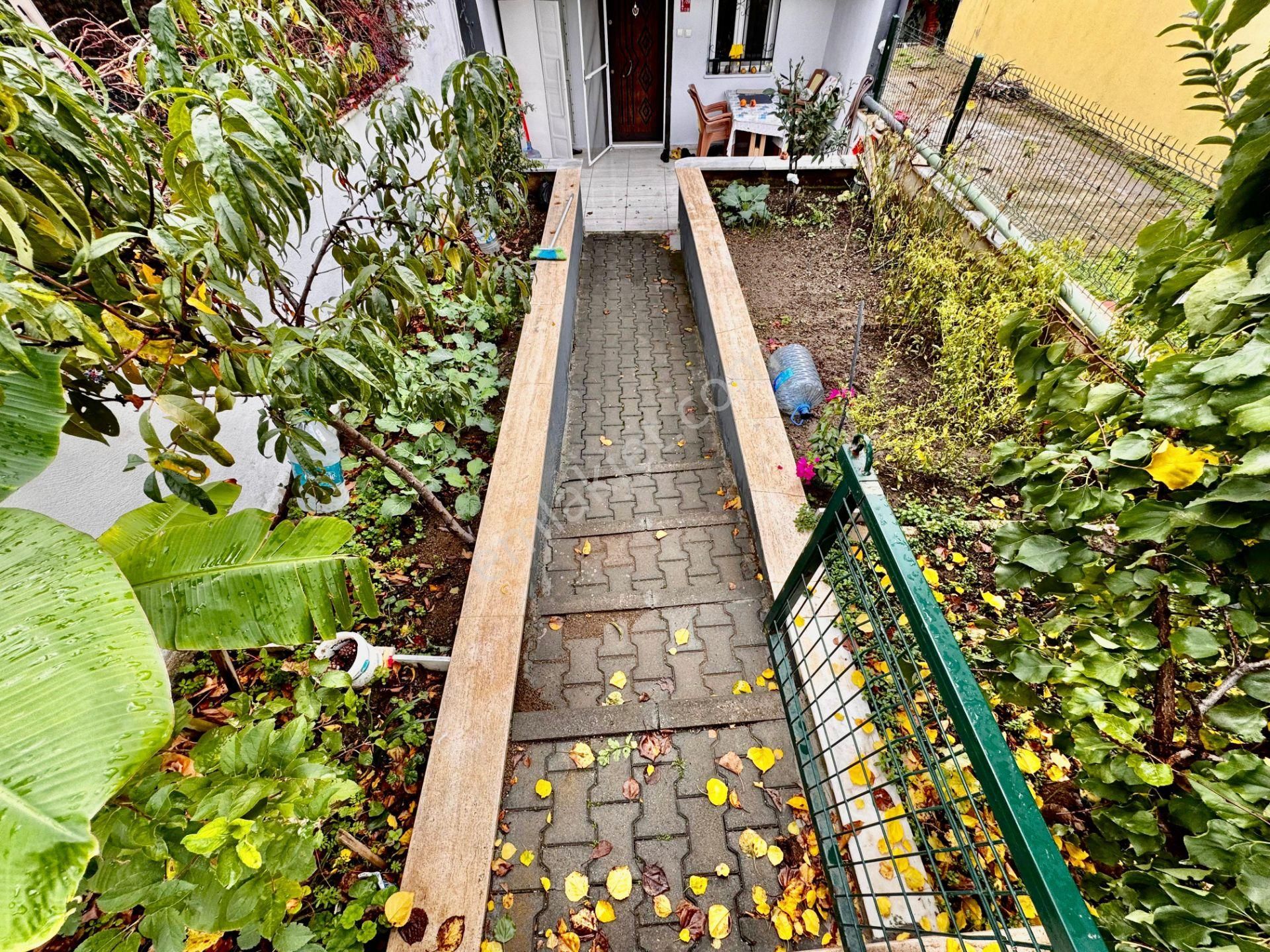 ▓karabuluttan▓güre'de Doğa Manzaralı & Emsalsiz Bahçeli Satılık Müstakil - Görsel 21