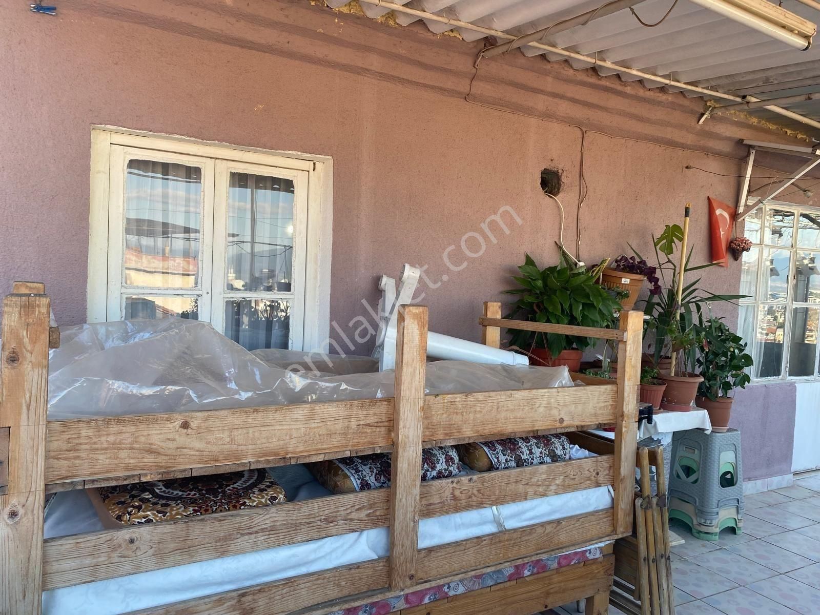 Kent Gayrimenkul'den Tire Bahariye Mahallesi'nde Satılık Ev - Görsel 8