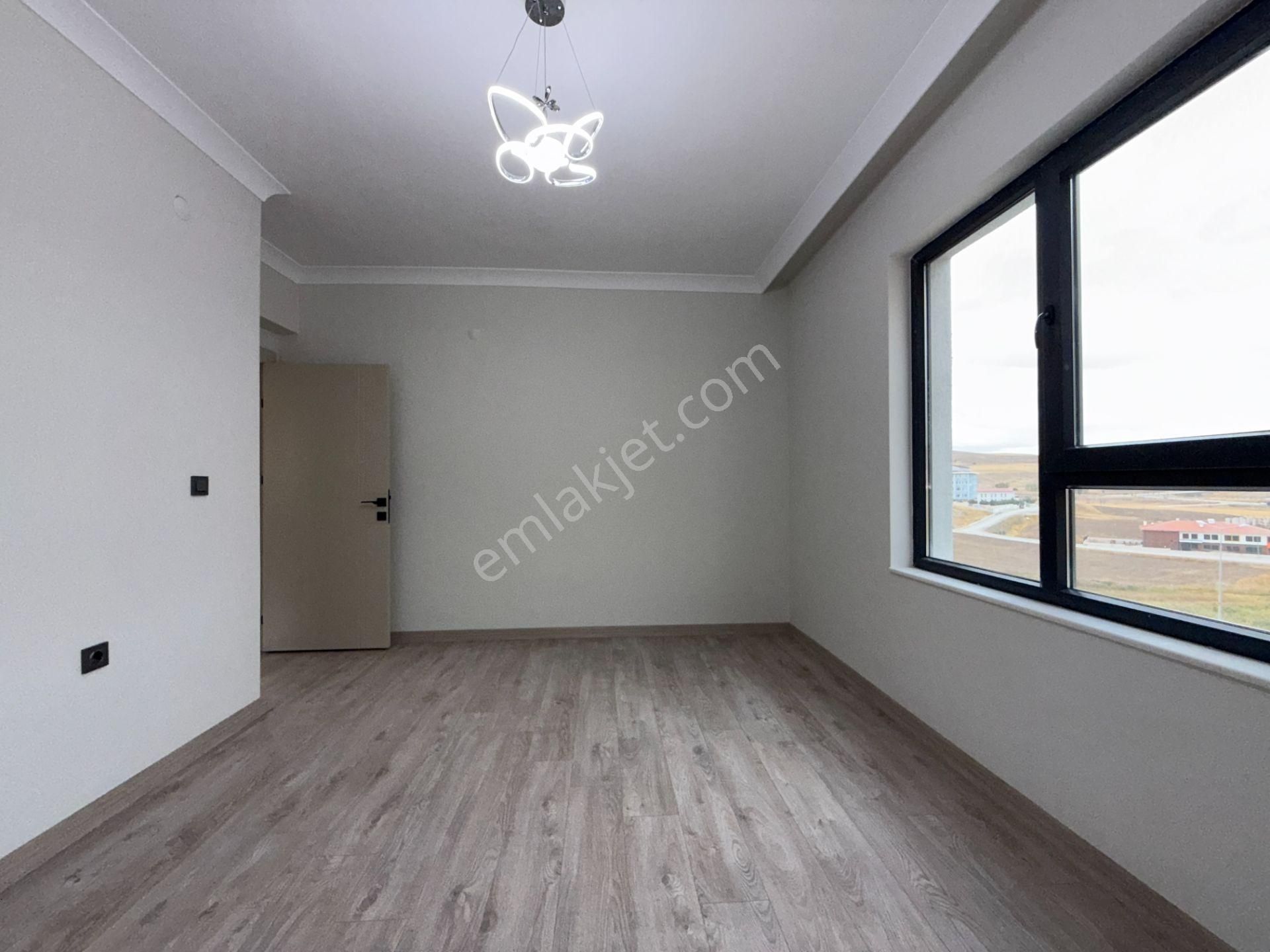 Pursaklar Ufuk Kılıç Emlak'tan Sıfır 2+1 Yerden Isıtmalı Daire - Görsel 16