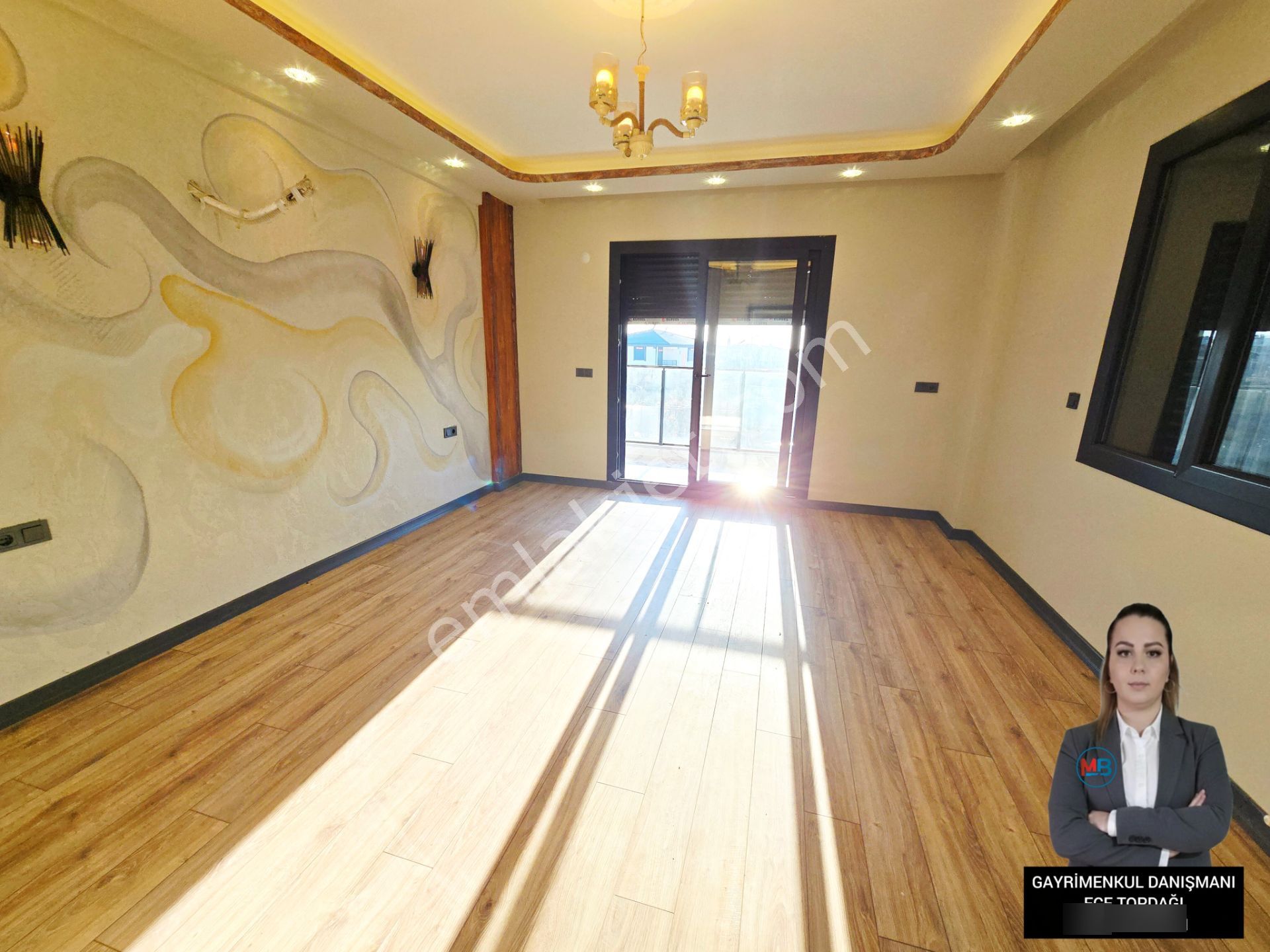 Didim'de Satılık 4+1 Tripleks Sıfır Müstakil Bahçeli Otoparklı Ön Cephe Villa - Görsel 13