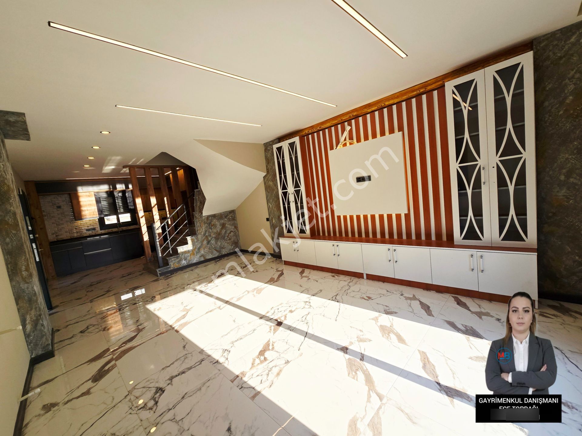 Didim'de Satılık 4+1 Tripleks Sıfır Müstakil Bahçeli Otoparklı Ön Cephe Villa - Görsel 17