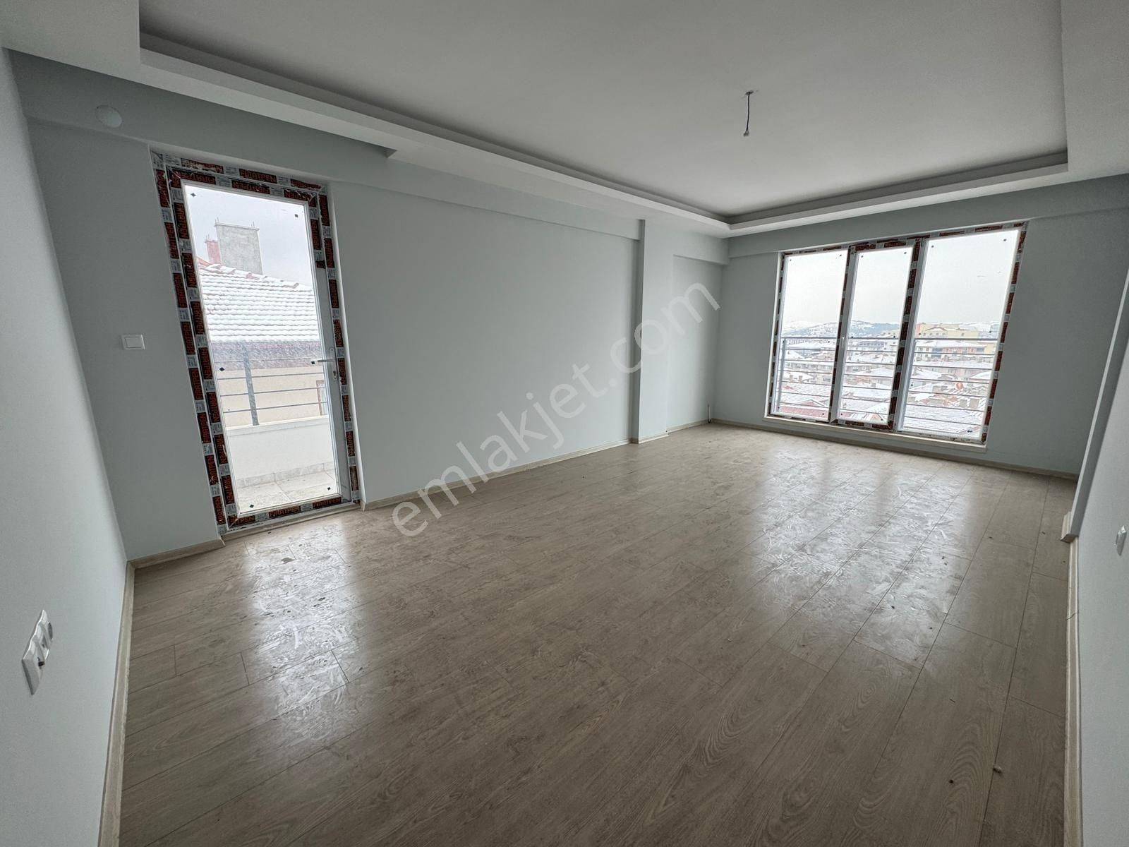 Başak Mahallesi'nde Manzaralı Sıfır Yapılı 3+1 Daire - Görsel 13