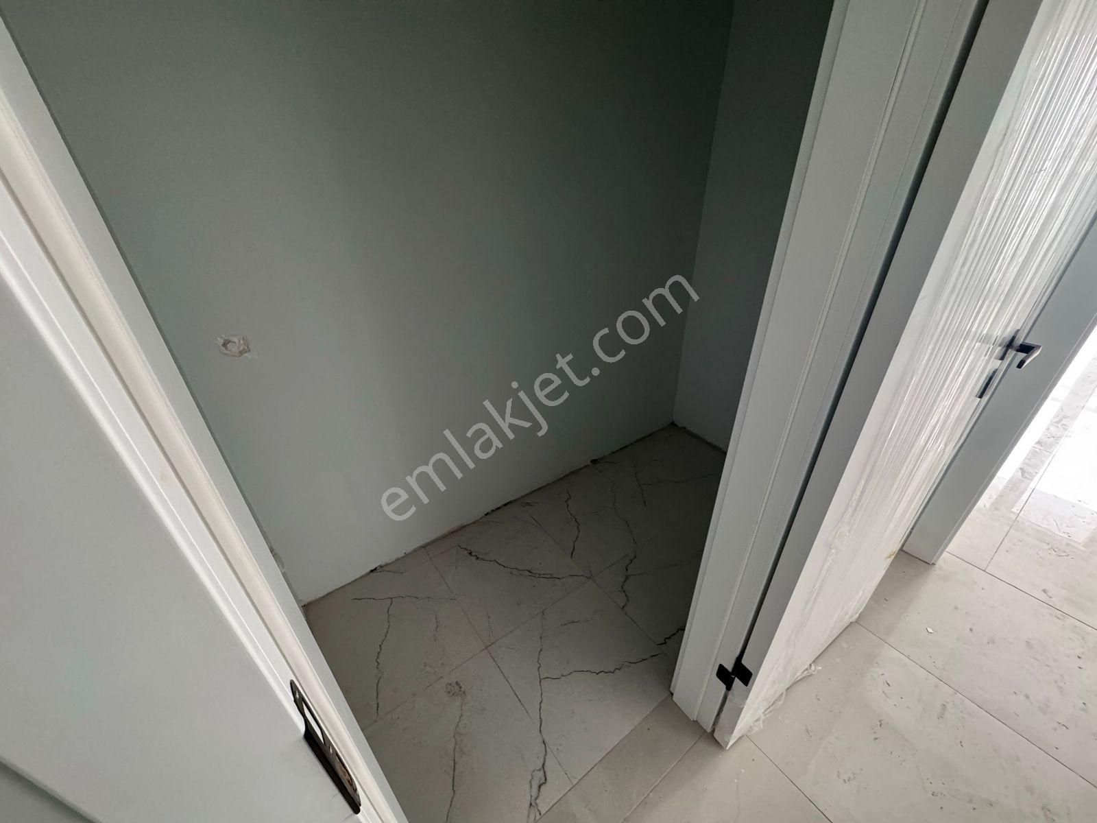 Başak Mahallesi'nde Manzaralı Kilerli 3+1 Sıfır Daire - Görsel 14