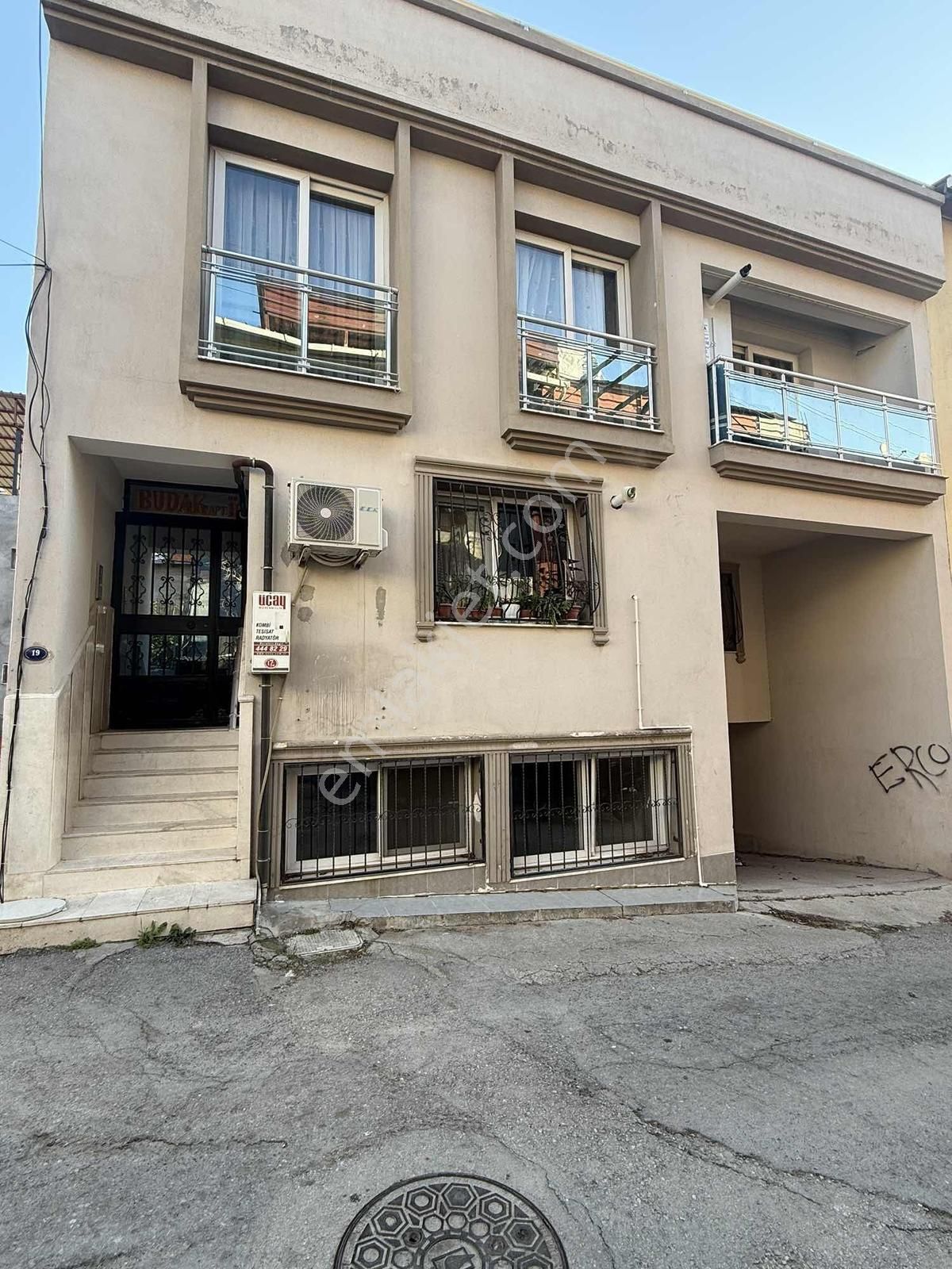 İzmir Karabağlar Günaltay Mah. 2+1 Satılık Daire