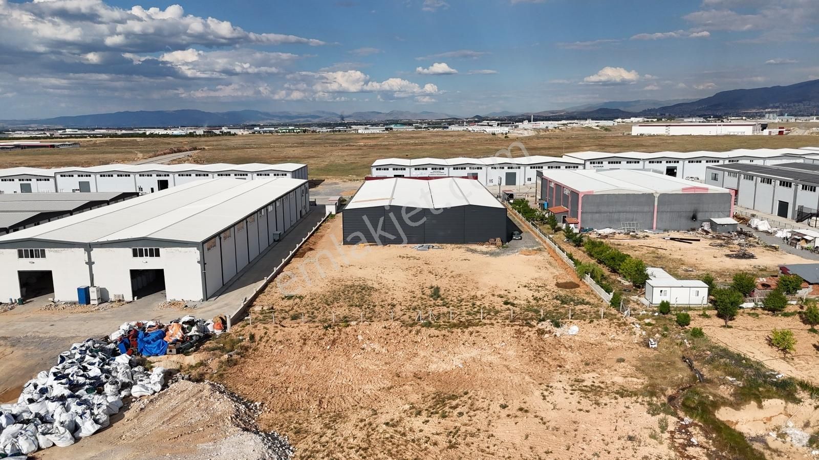 Coldwell Banker'den Devren Satılık Küp Şeker Üretim Fabrikası - Görsel 25