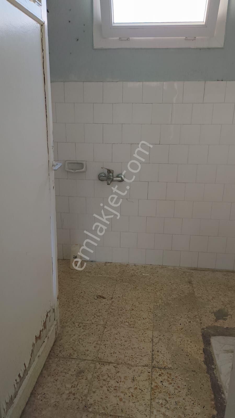 Ceyhan Hürriyet Mah Satılık 4+1 Geniş Daşre - Görsel 12