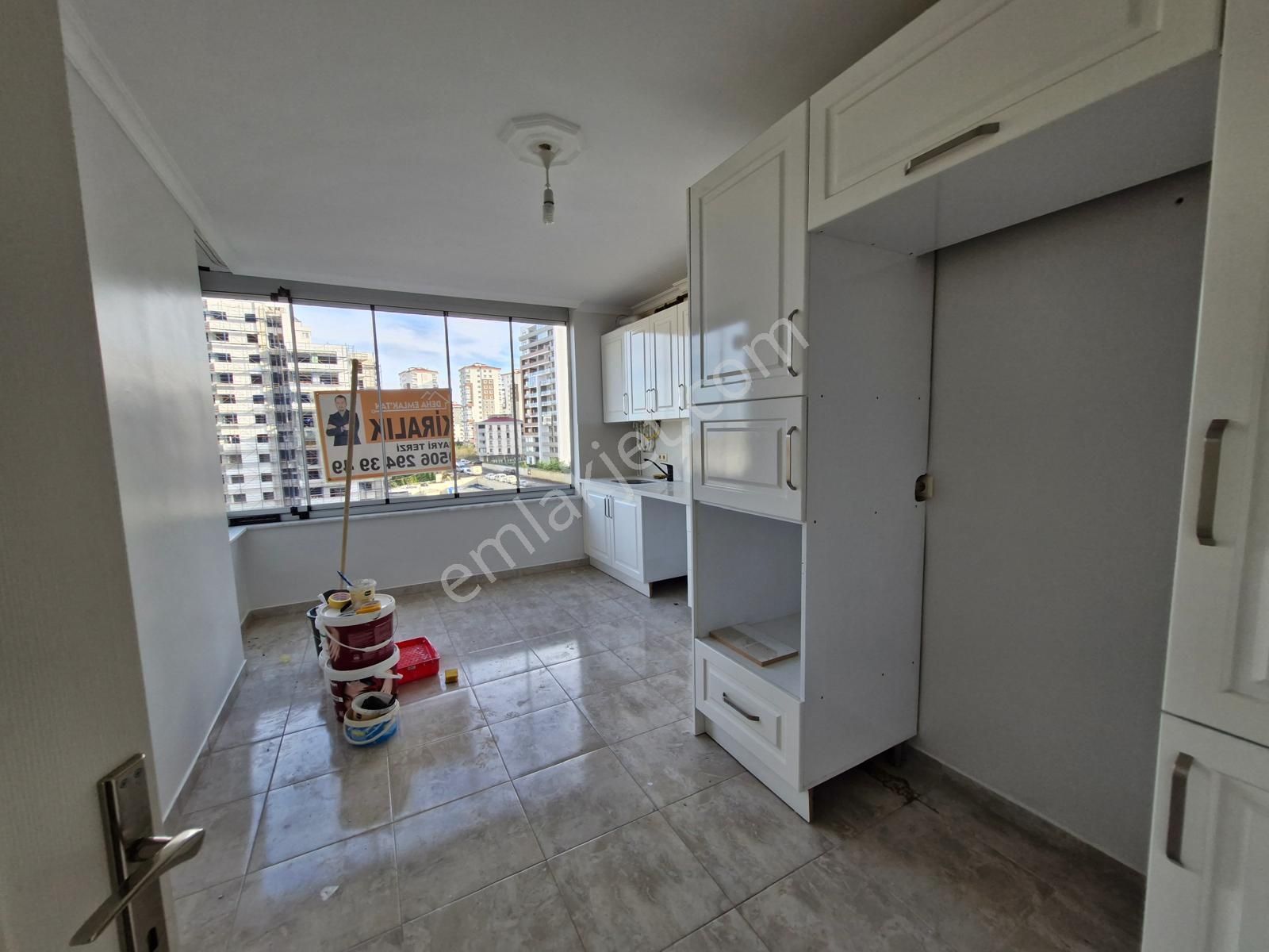 Deha Emlak`tan Kiralık 3+1 Daire Söğütlü Mahallesinde - Görsel 3