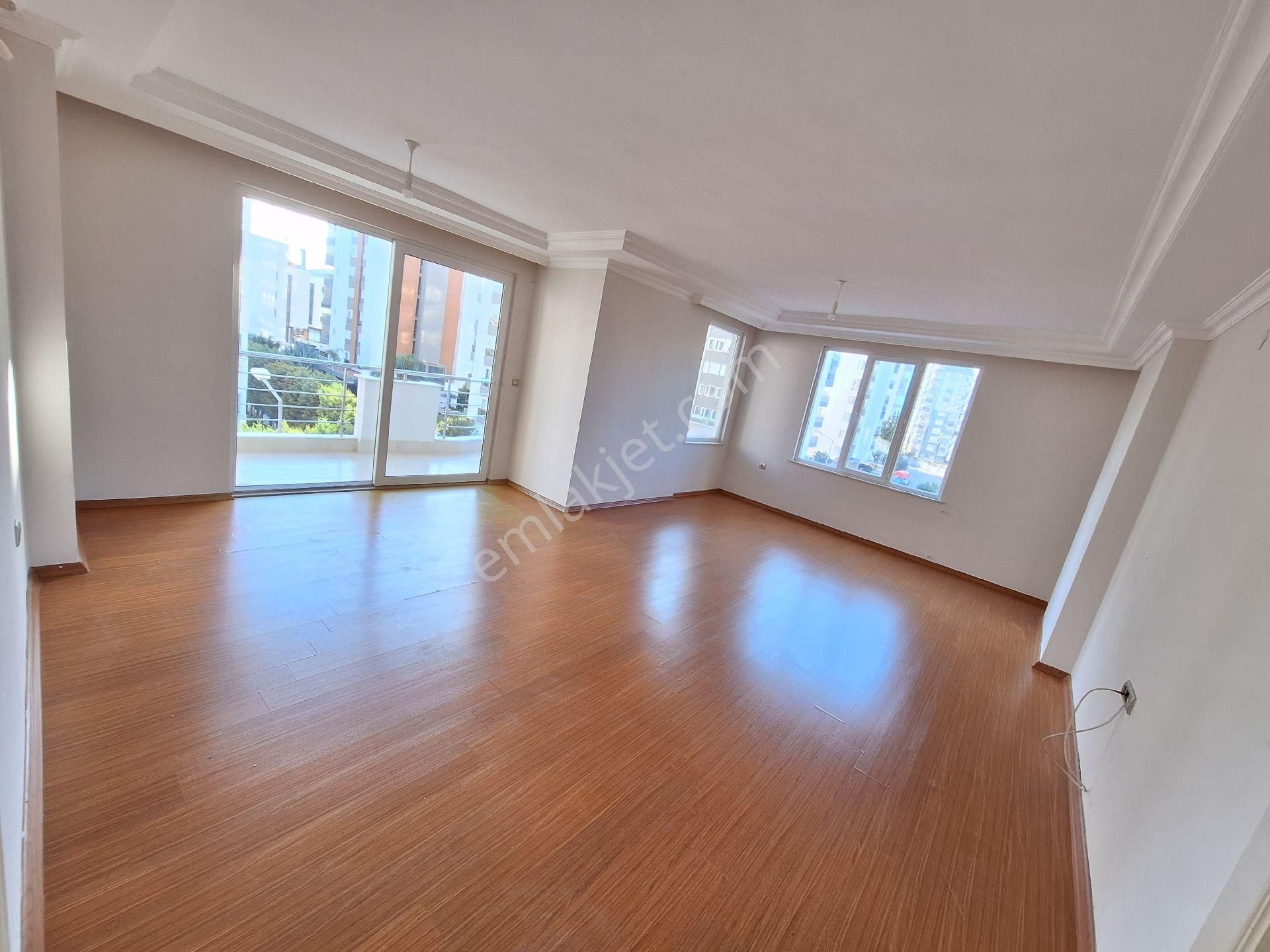 Antalya Konyaaltı Uncalı Mahallesinde Havuzlu Site İçinde Doğalgaz Kombili Kiralık 3+1 Daire - Görsel 6