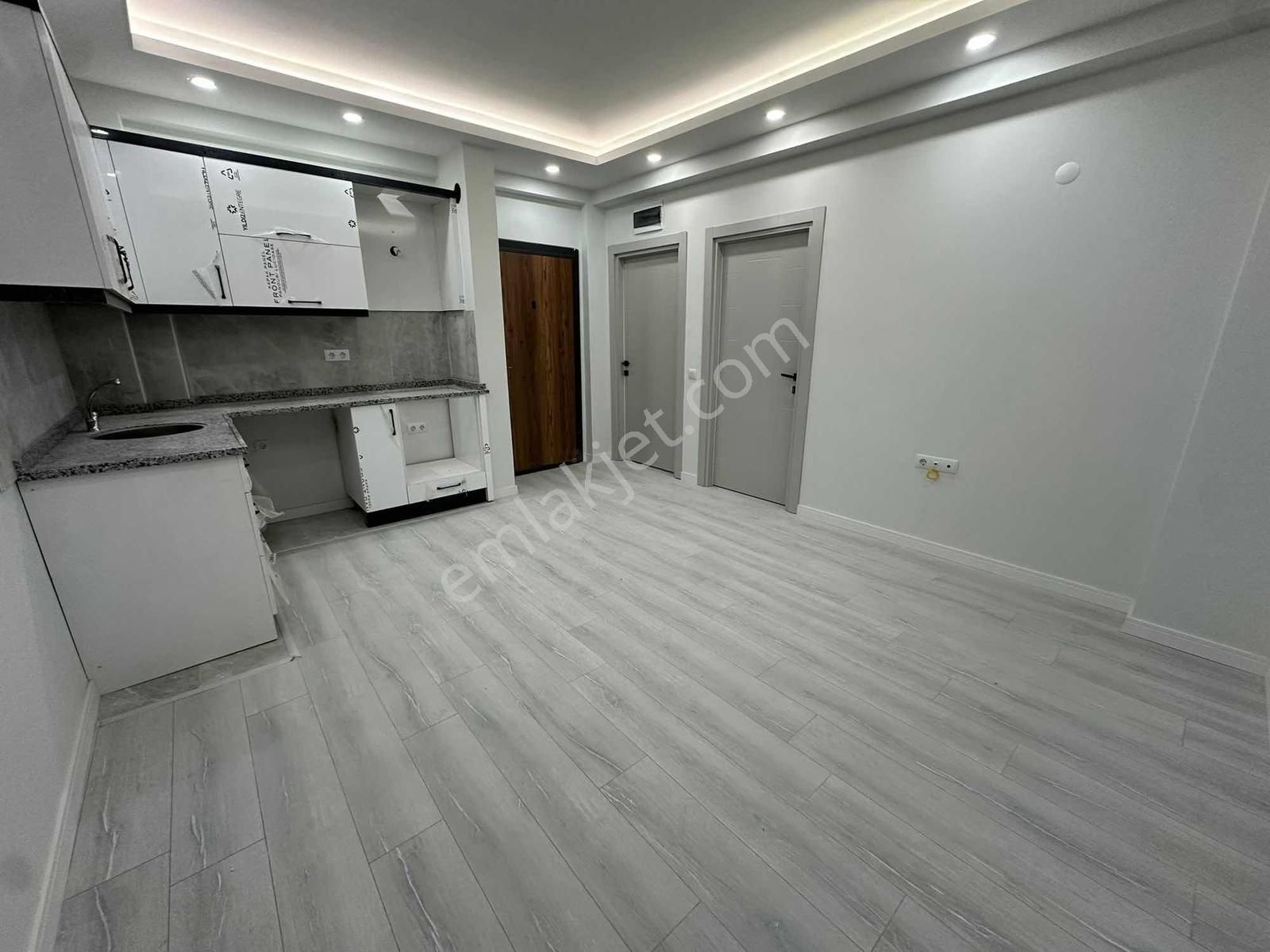 Sinanefendi Eml'dan 1+1 60 M² Fırsat Sıfır Daire.