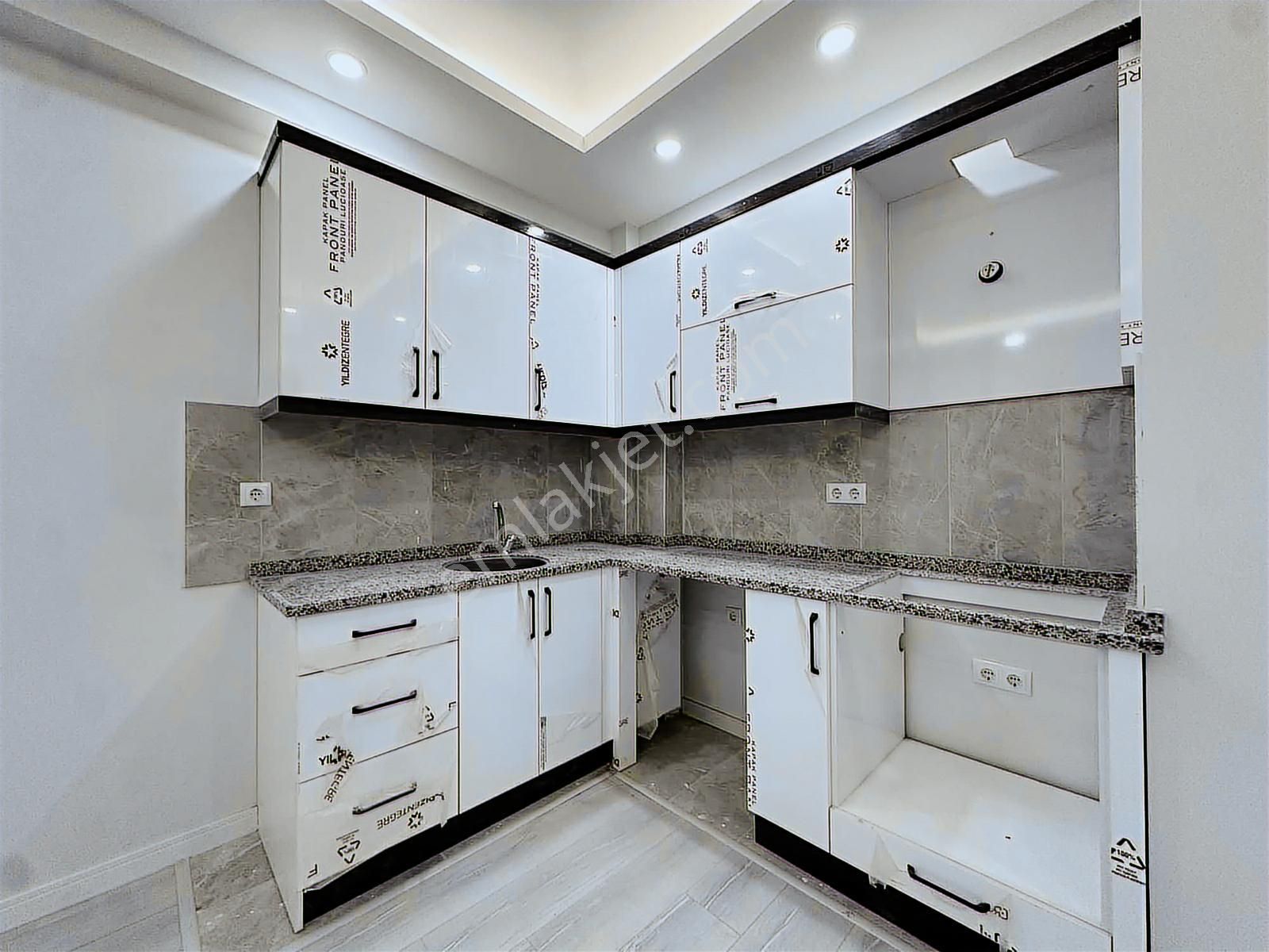 Sinanefendi Eml'dan 1+1 60 M² Fırsat Sıfır Daire. - Görsel 7