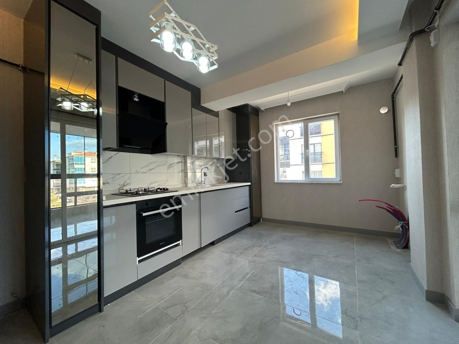 New Kent'den Mustafa Kemal Mah.3+1 Sıfır Full+full Yapılı Daire - Görsel 2