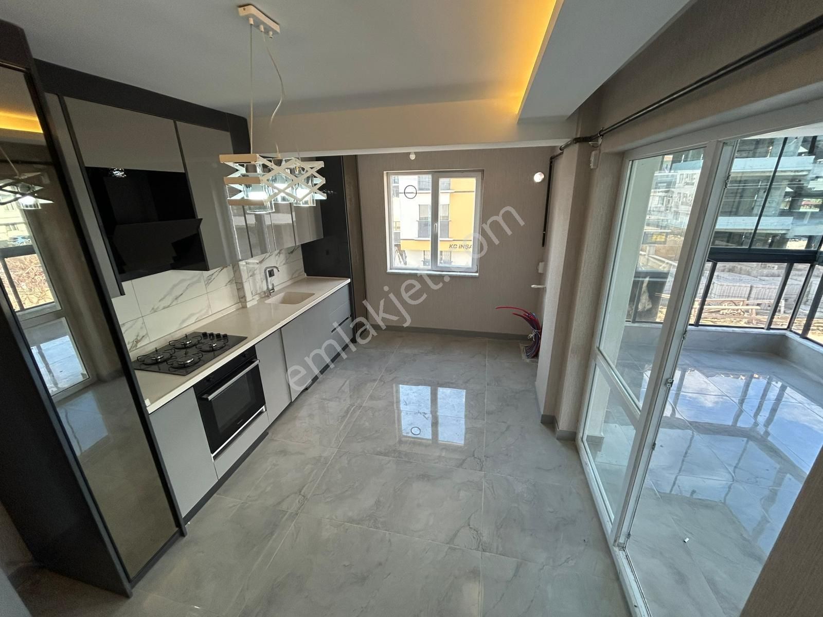 New Kent'den Mustafa Kemal Mah.3+1 Sıfır Full+full Yapılı Daire