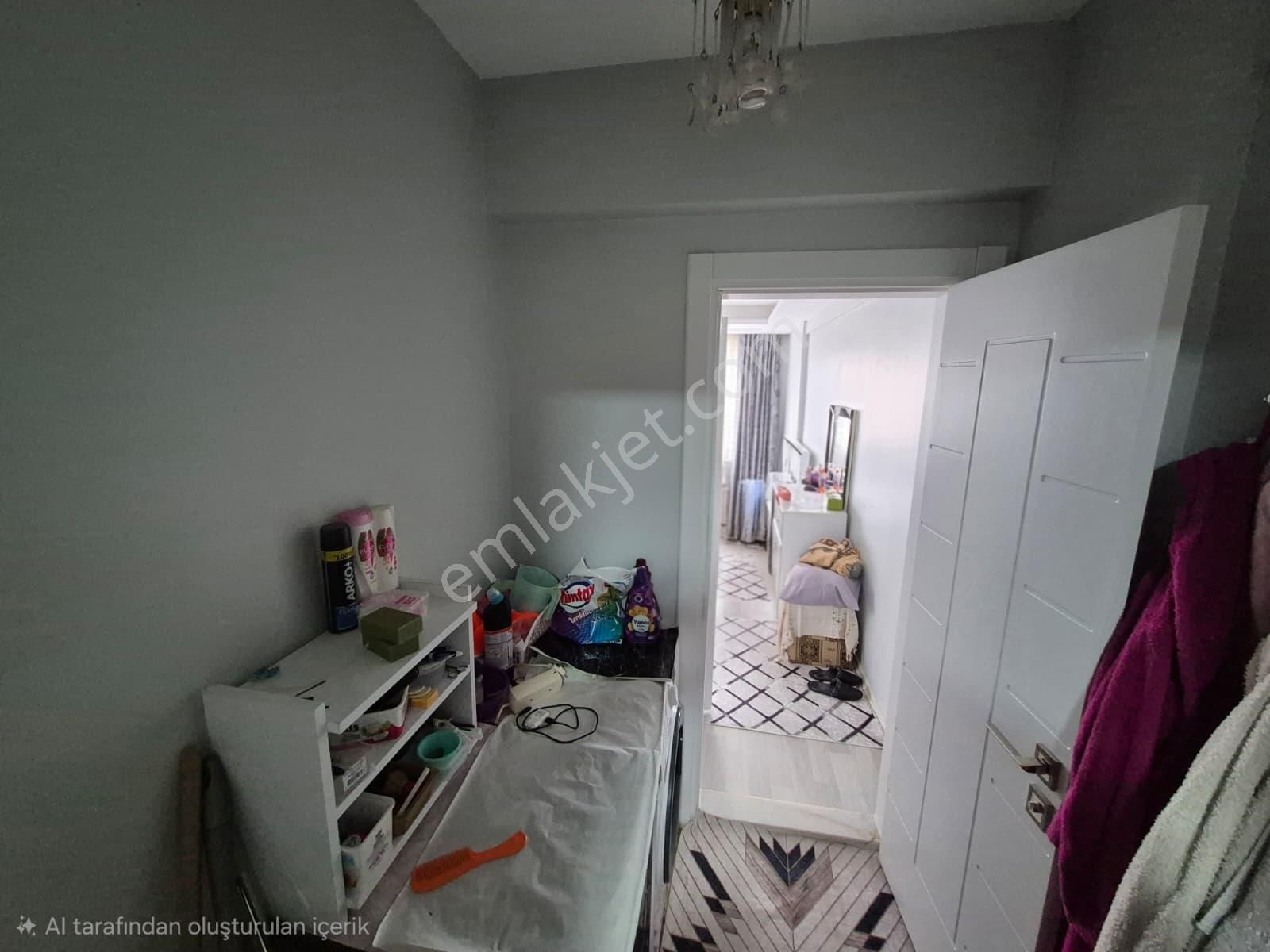 Yağmur Emlaktan Deniz Manzaralı Ferah Kullanışlı 3+1 Daire - Görsel 13