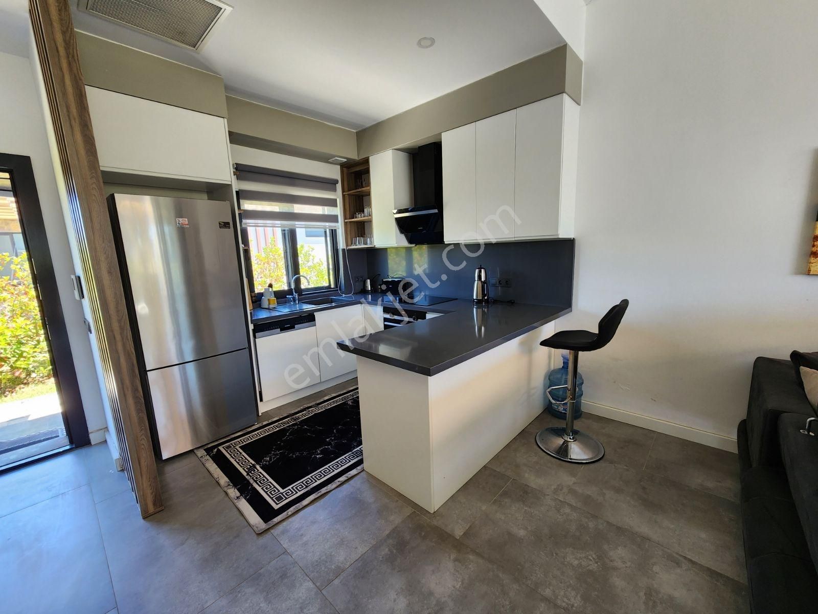 Yalıkavak Merkezde 500m2 Bahçede Özel Havuzlu Tek Kat Villa - Görsel 2