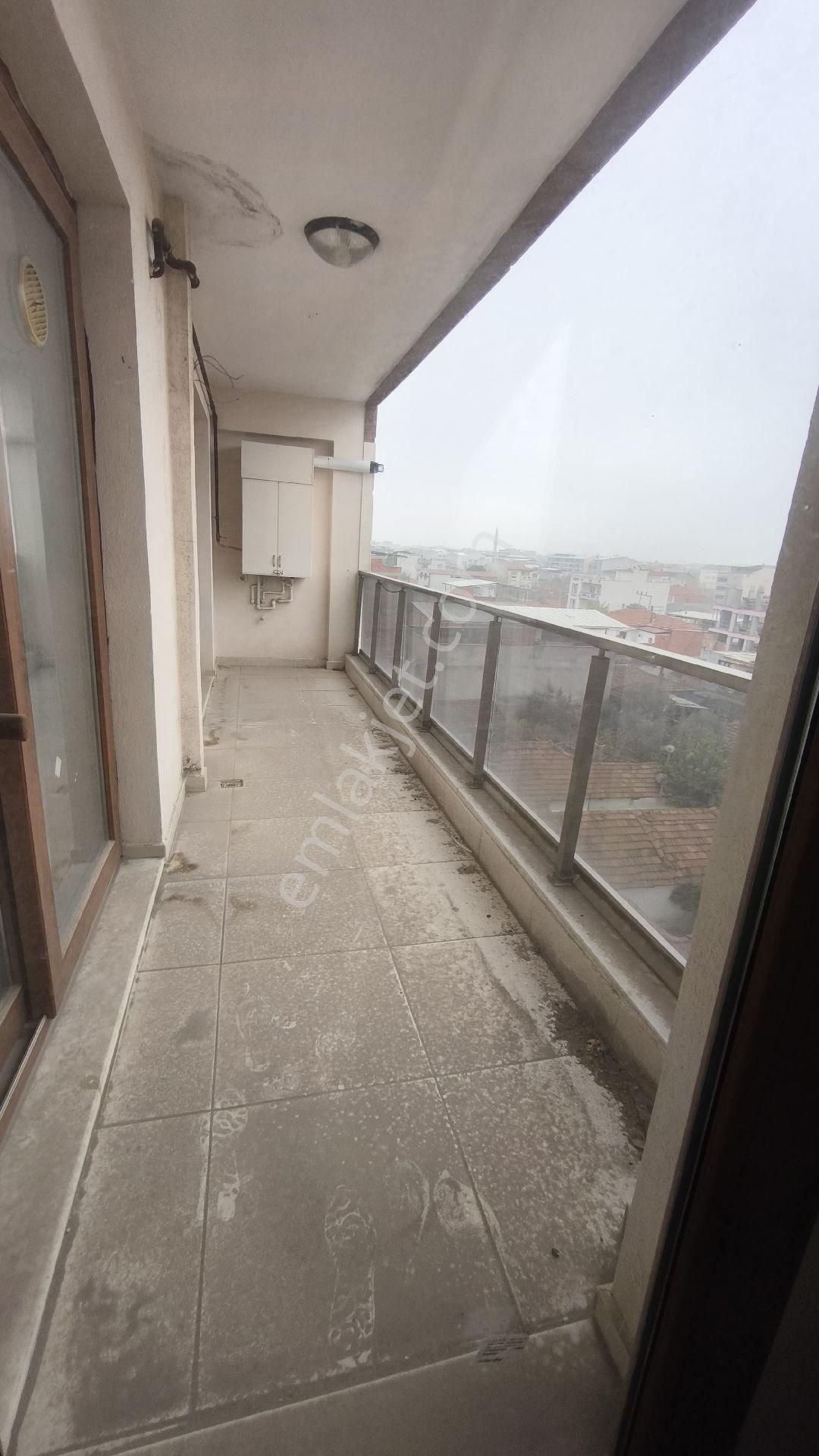 Reşatbey Mah. Rumeli Cad. Üzeri 3+1 Arakat - Görsel 8