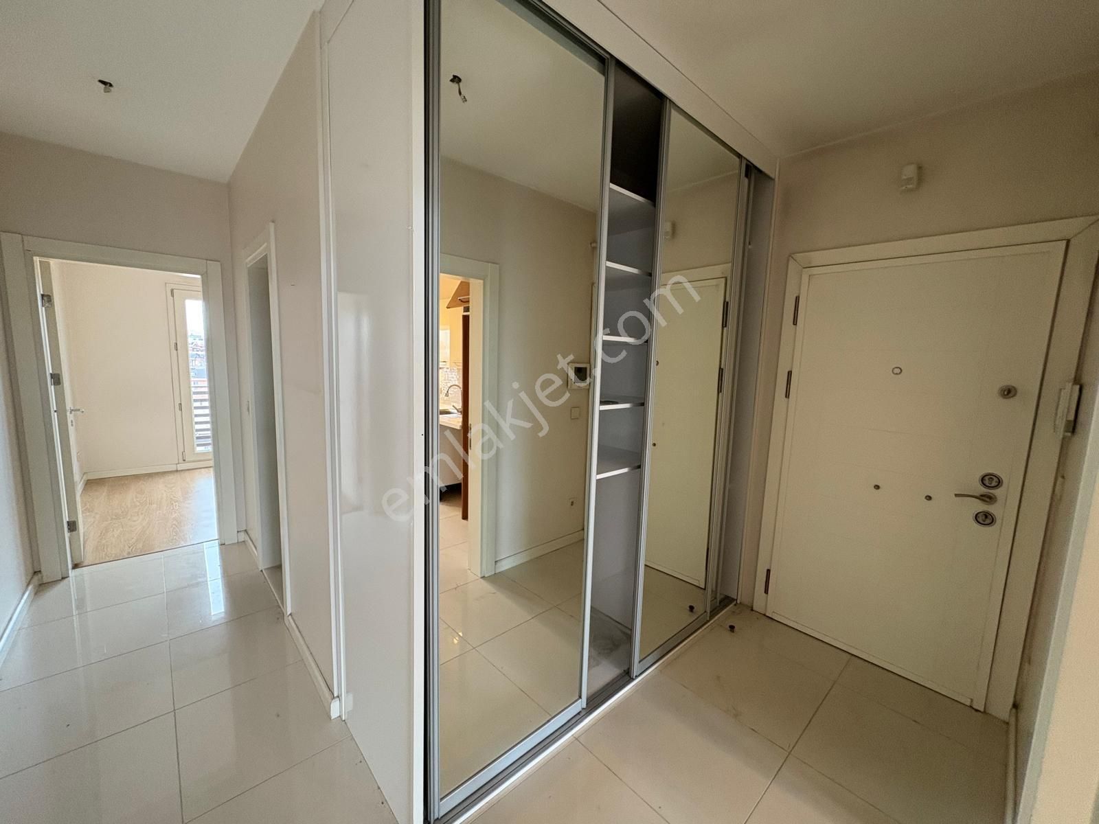 Seeworld Sinpaş Aquacity 2010 Balkonlu K.mutfak 108m²2+1 Kiralık - Görsel 10