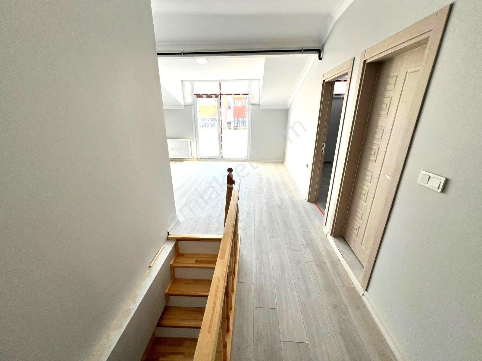 Seba'dan Söğütlüçeşme Mh 4+1 180m2 Diş Hastanesinin Altı Dubleks - Görsel 35