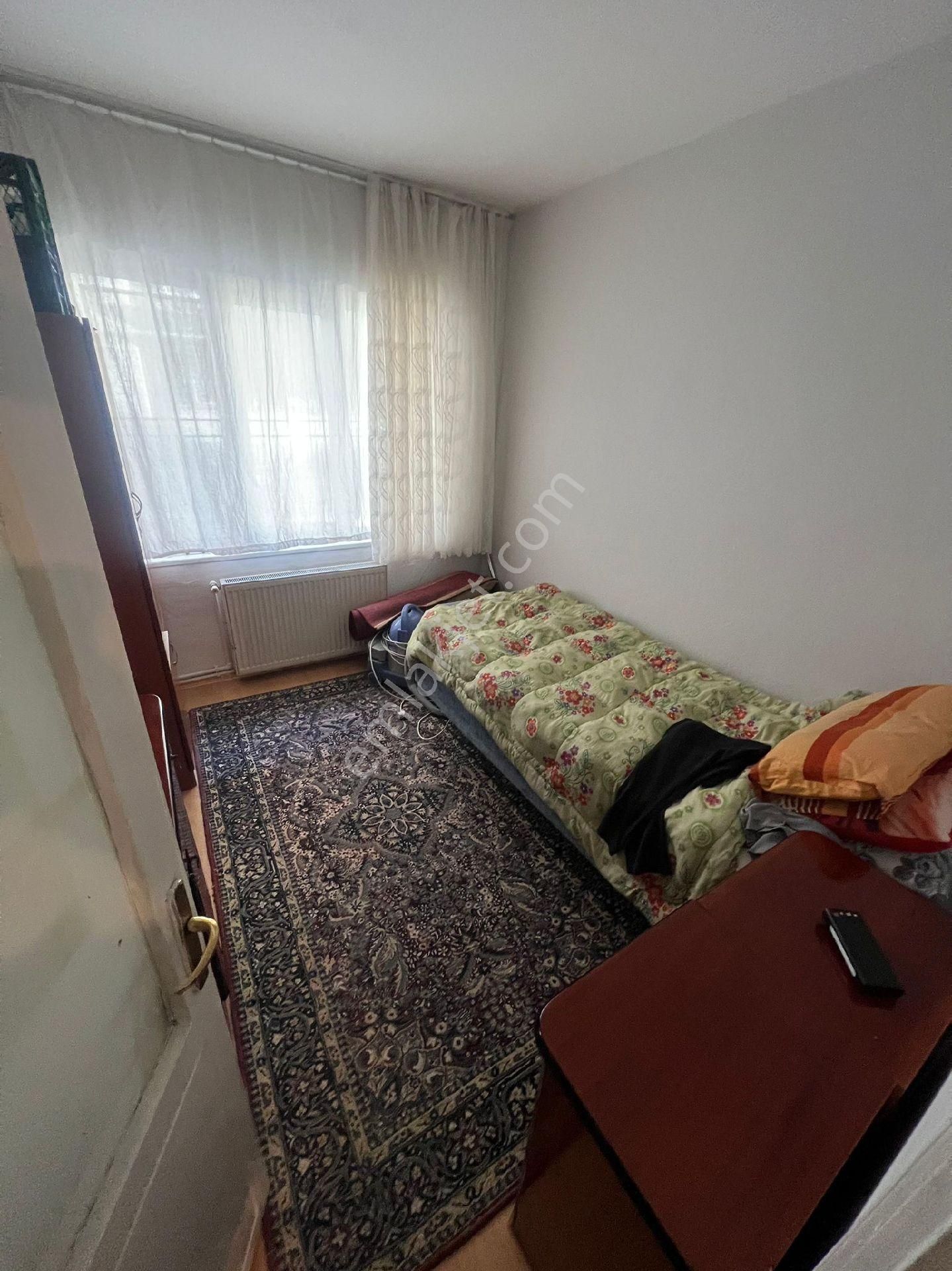 Topraklık Mahallesinde Konservatuar Yakınnı Y Zemin Balkonlu Daire - Görsel 6