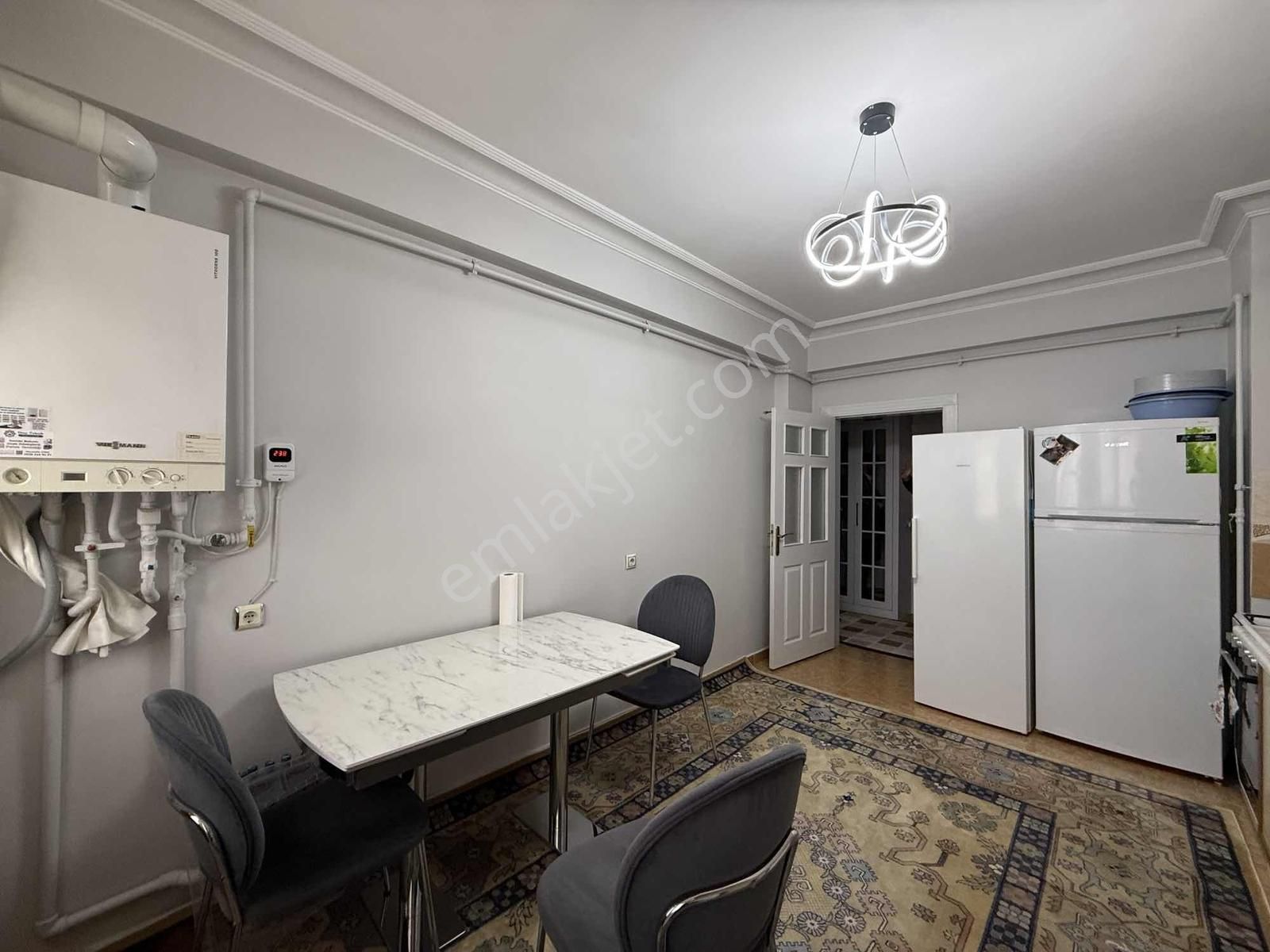 Gazze Cad. Yakını Site İçi Geniş Ve Ful Bakımlı 3+1 Arakat Daire - Görsel 6