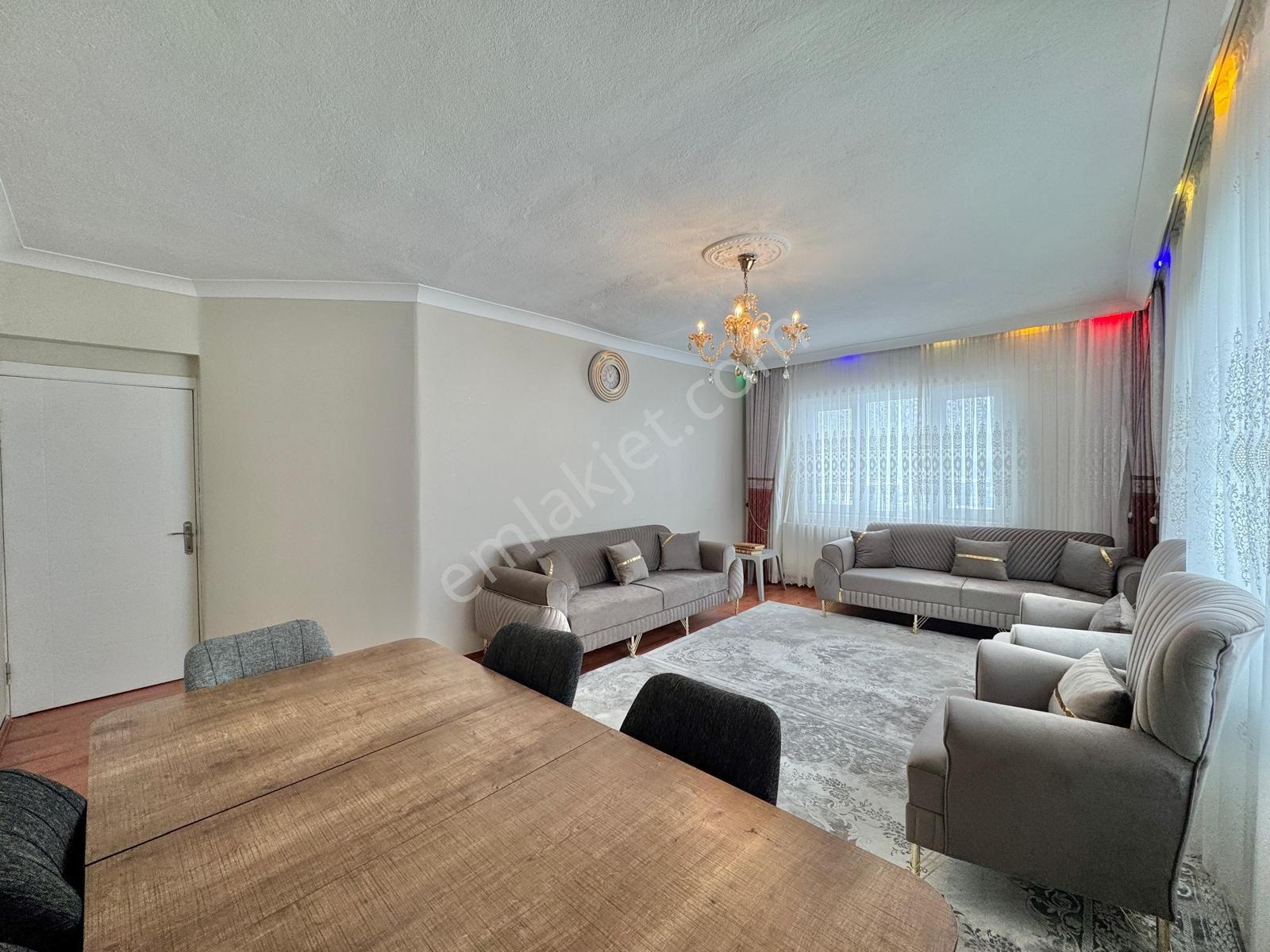 Kalecik Emlak'tan E.banyolu Çift Asansörlü 4+1dublex Teras Balkon - Görsel 8
