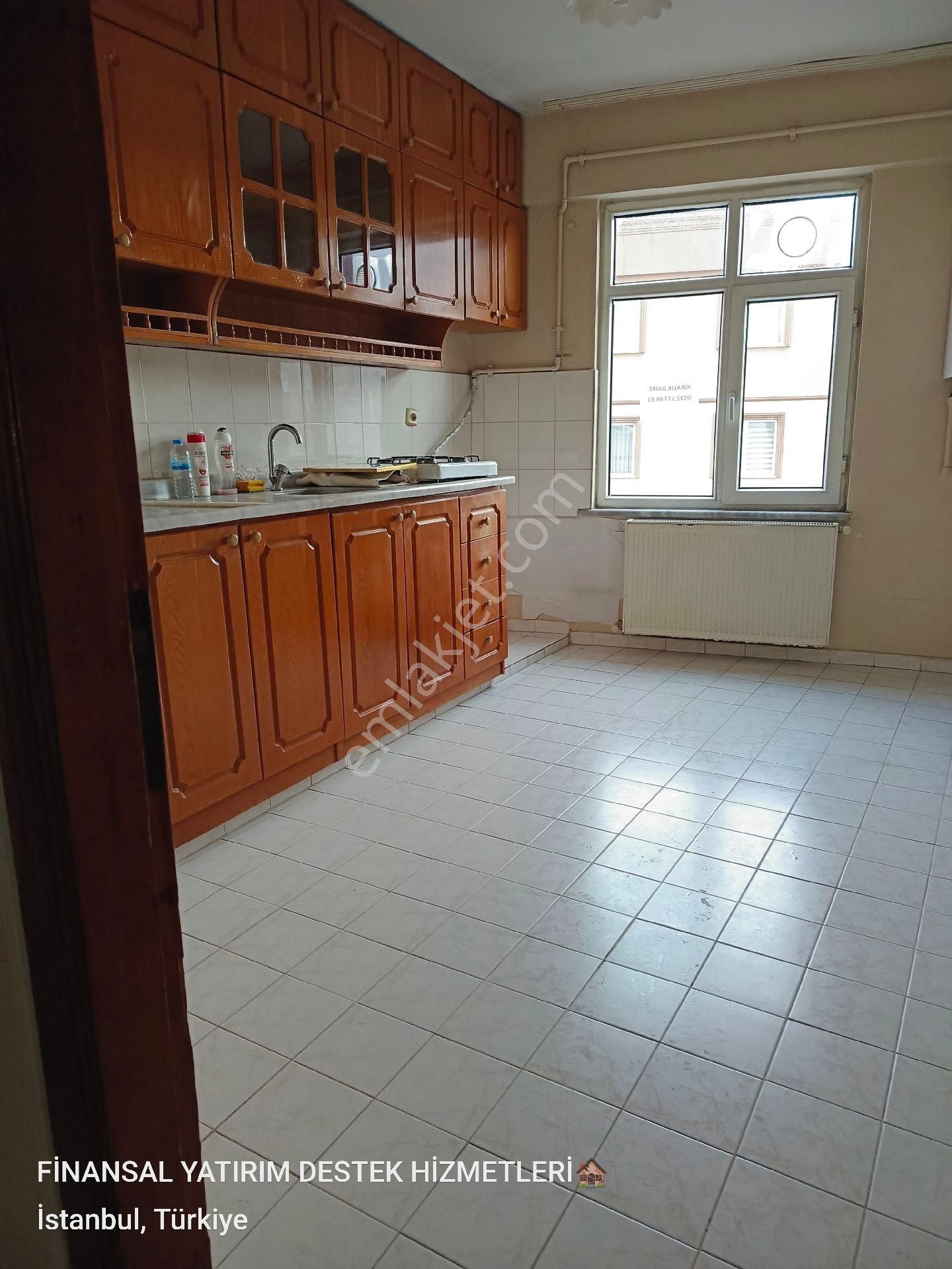 Tepeüstü Mahallesi Tavukçuyolu Caddesi Üzerinde 1.kat 2+1 Metro Yürüme Mesafeli - Görsel 4