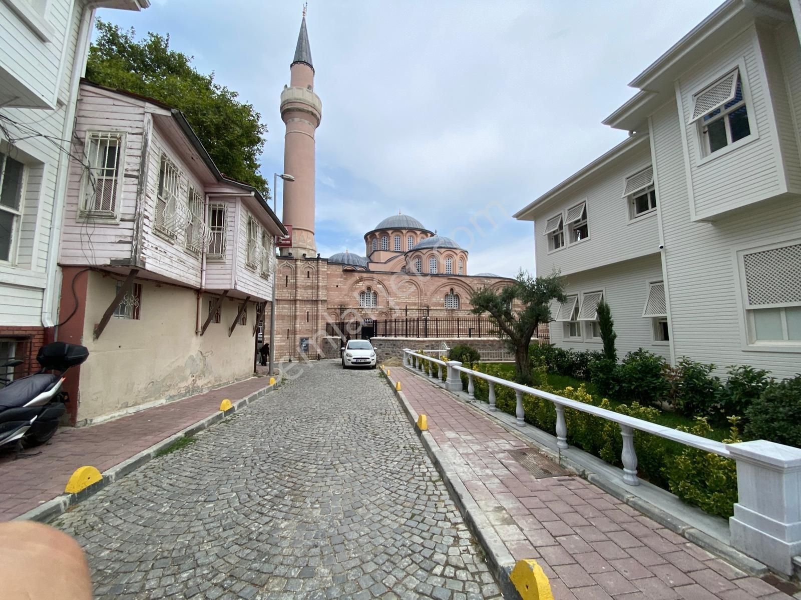 Fevzipaşa Caddesinde Ofis Veya Ev İçin Uygun 2+1 Satılık - Görsel 7