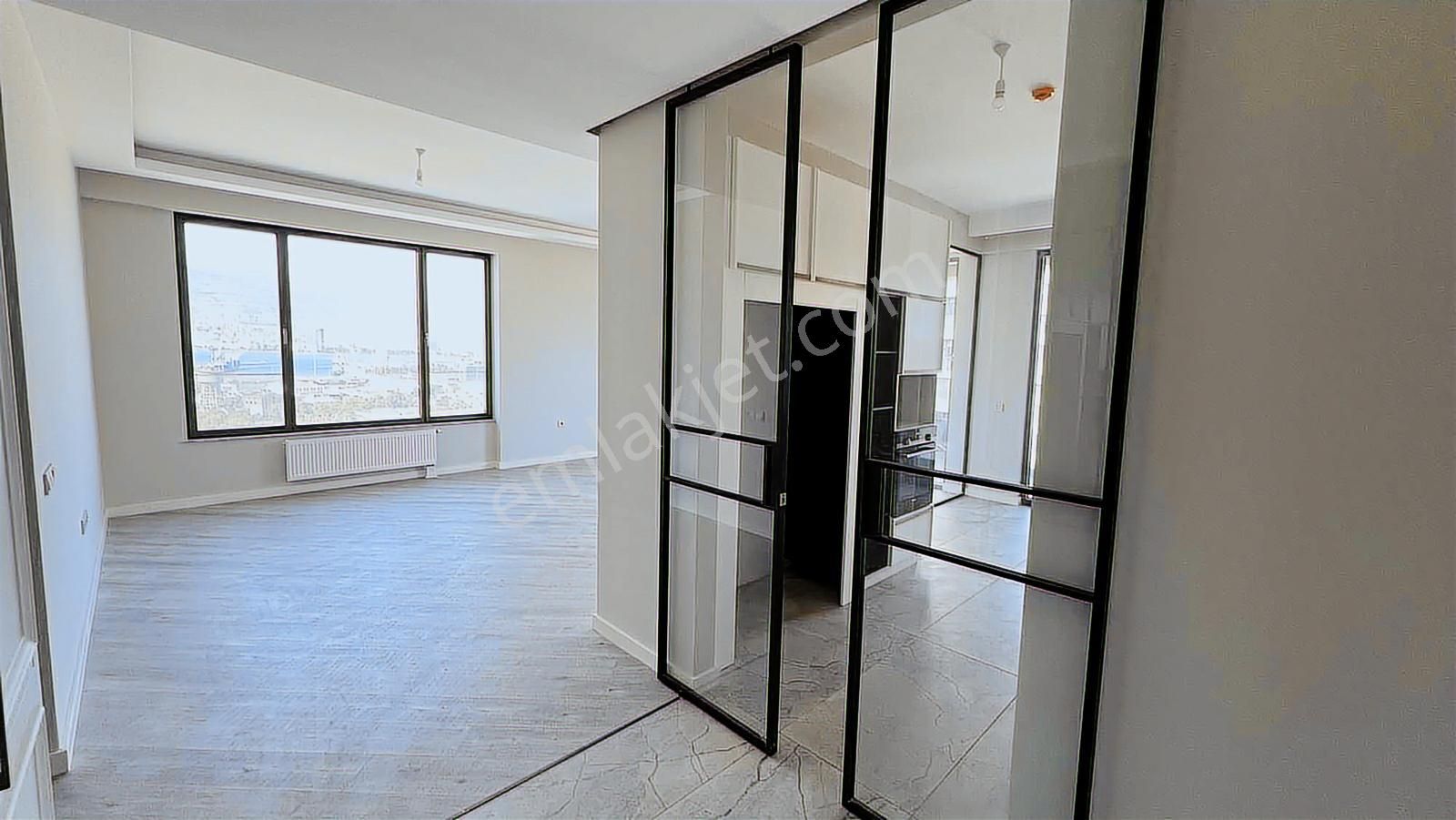 Allsancak Projesi'nde Full Deniz Manzaralı 3+1 Satılık Daire